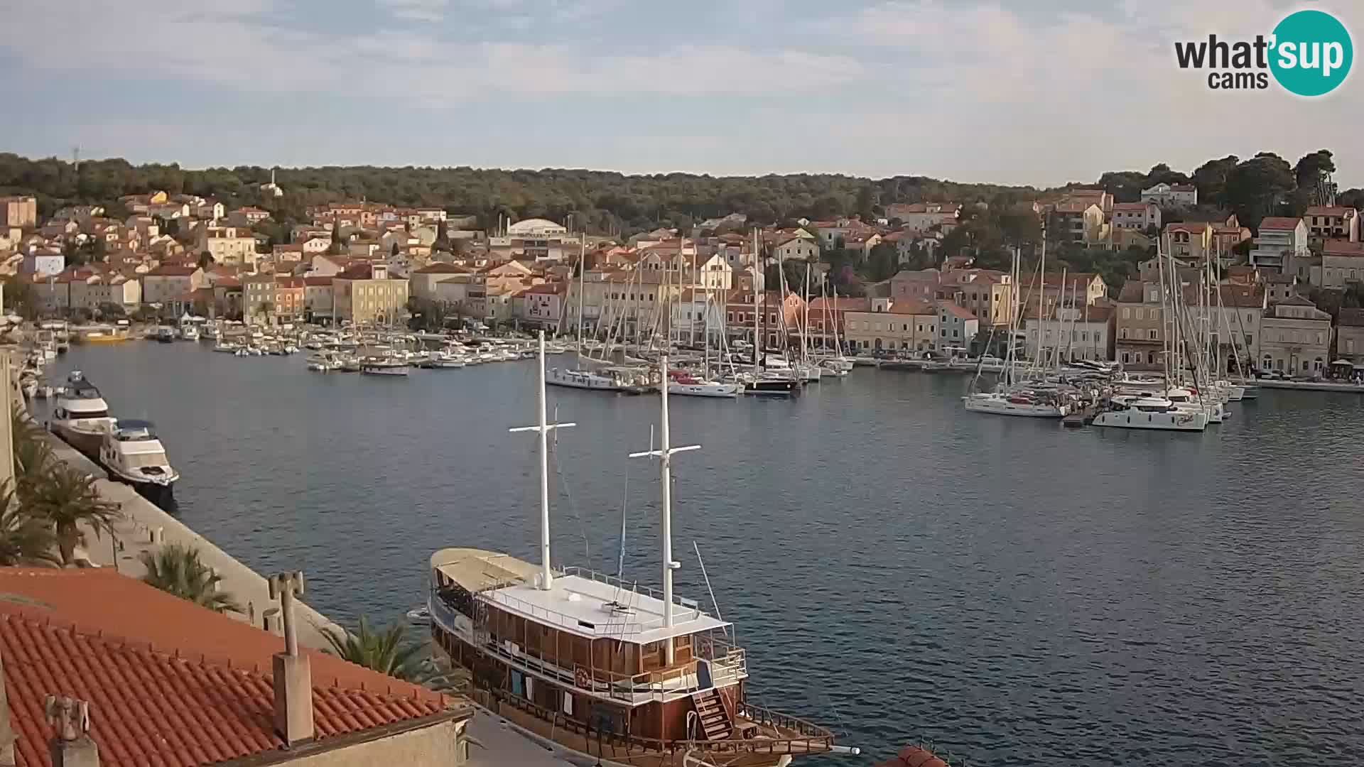 Spletna kamera Mali Lošinj Riva Lošinjskih kapitanov