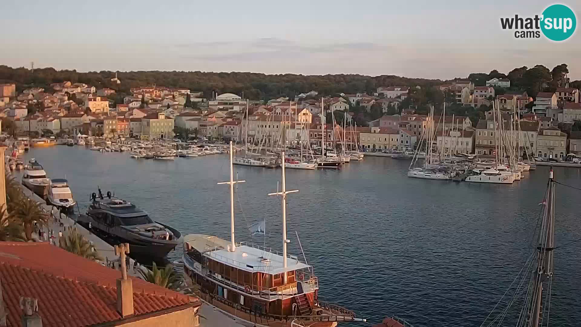 Webcam Mali Lošinj Riva Lošinjskih kapetana