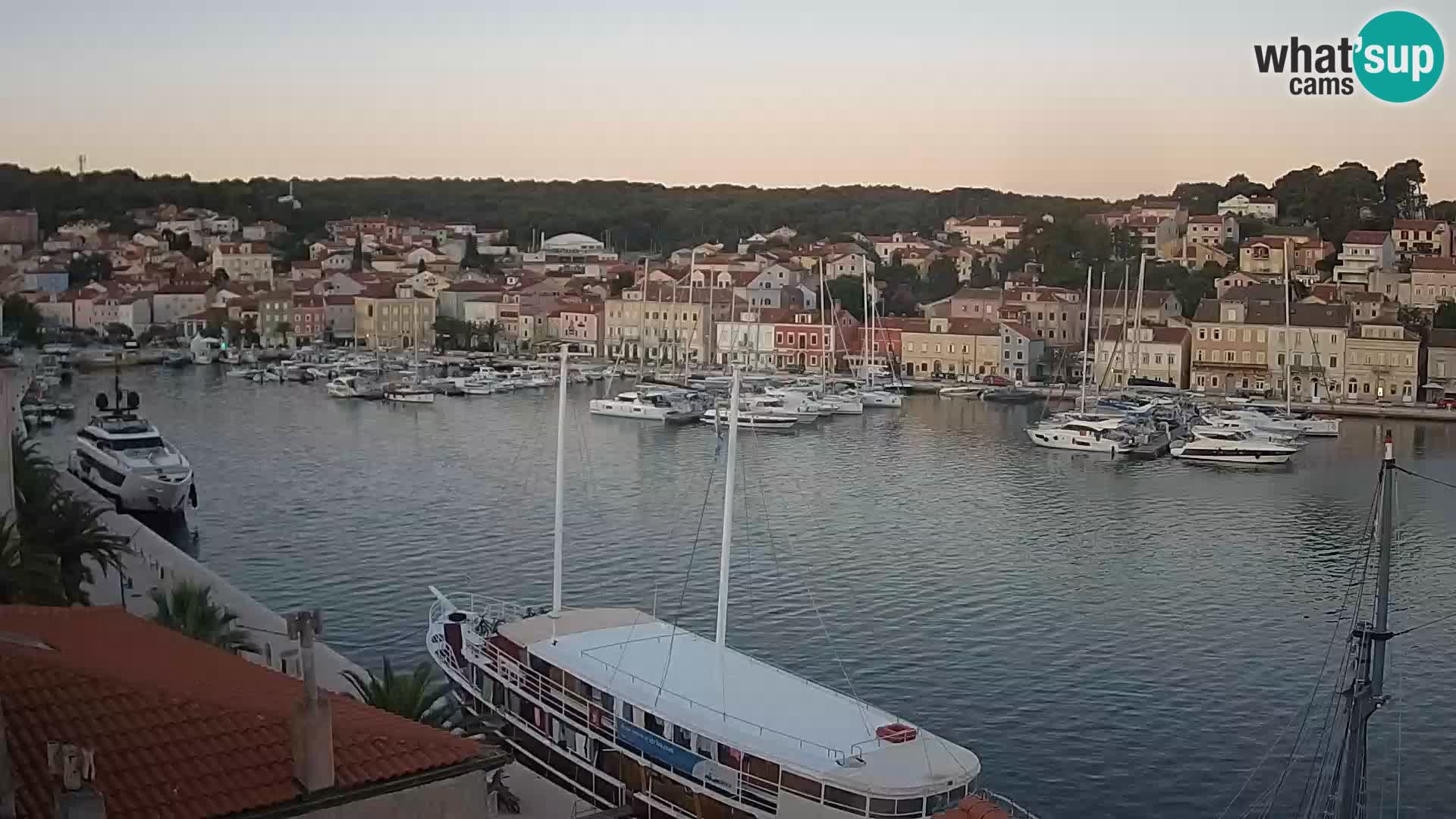 Webcam Live – Mali Lošinj – Riva Lošinjskih kapetana