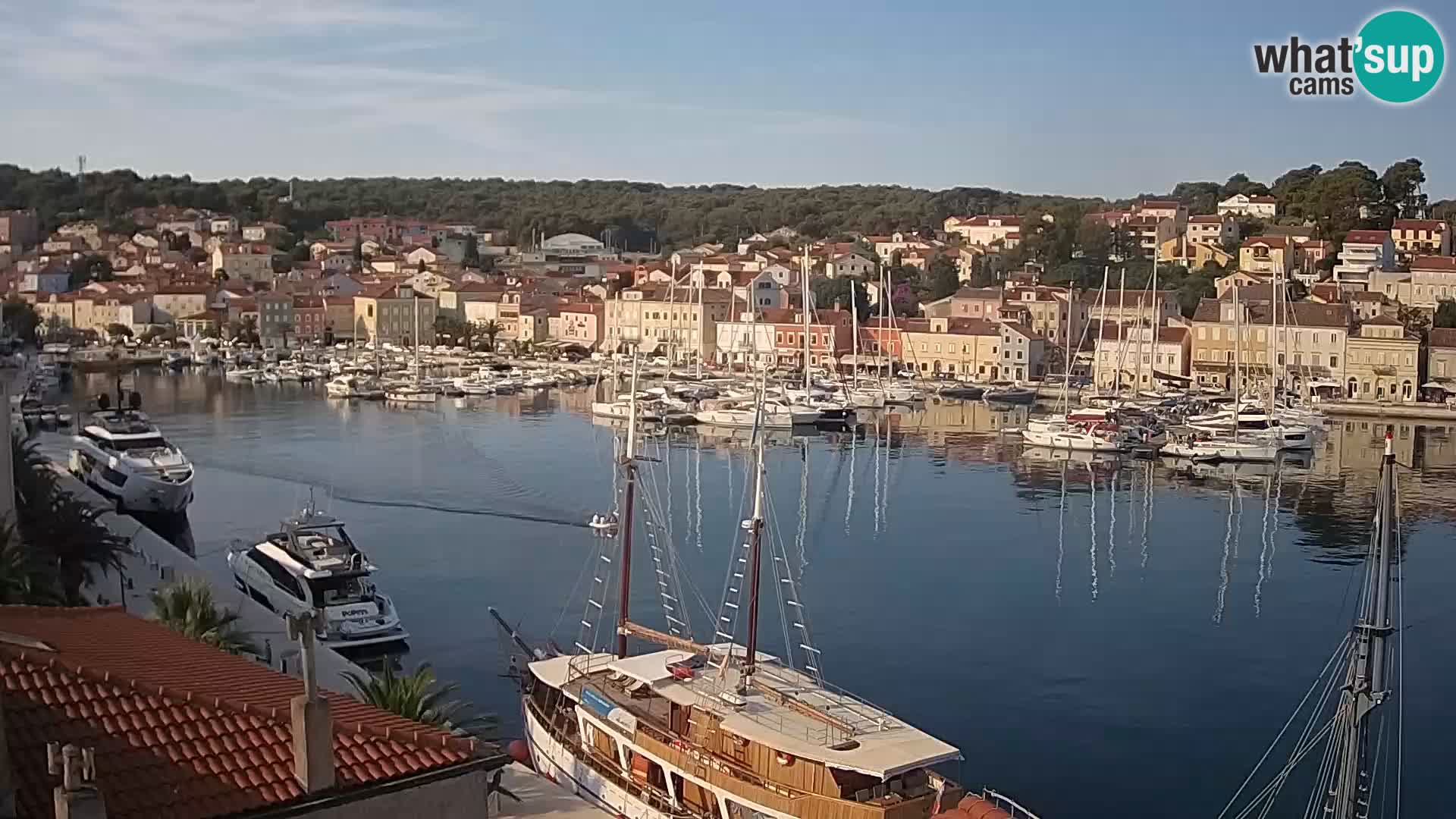 Spletna kamera Mali Lošinj Riva Lošinjskih kapitanov