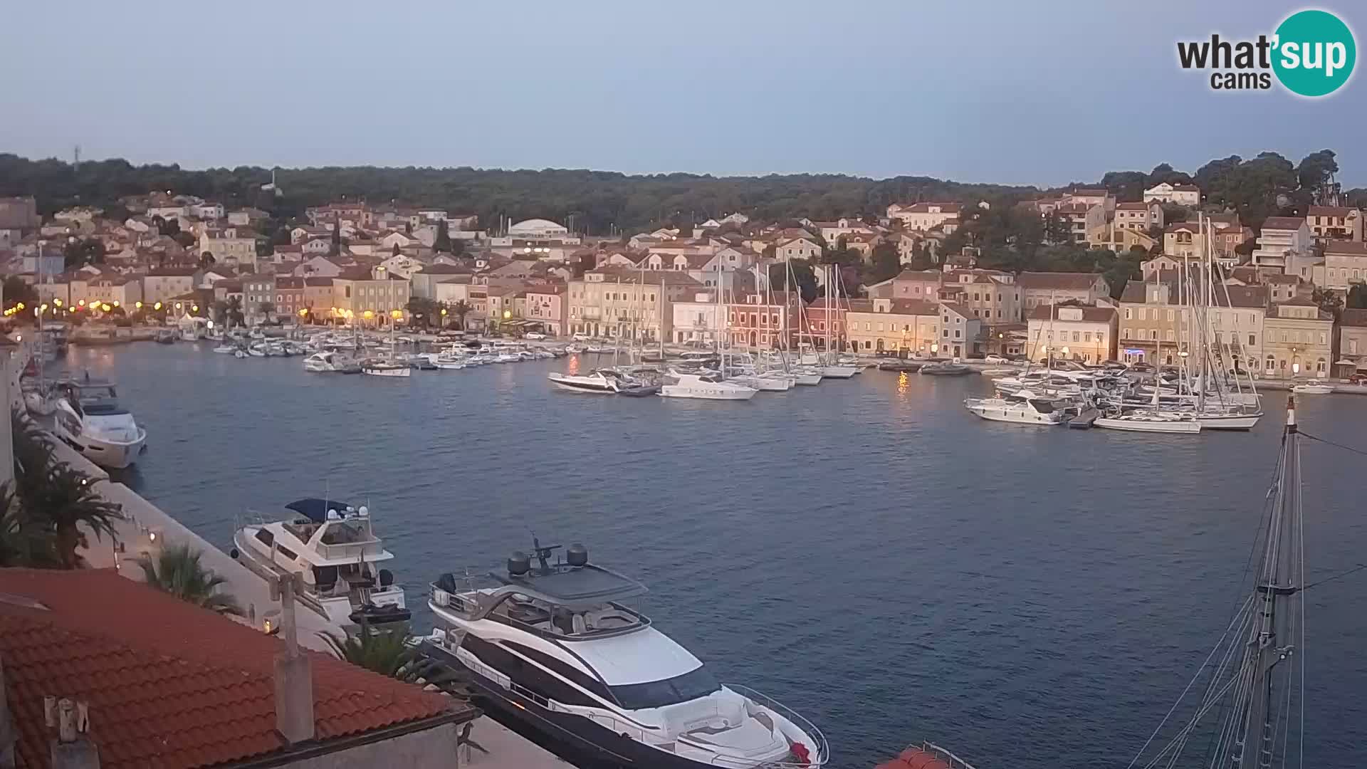 Webcam live – Lussinpiccolo – Riva dei capitani di Lussinpiccolo