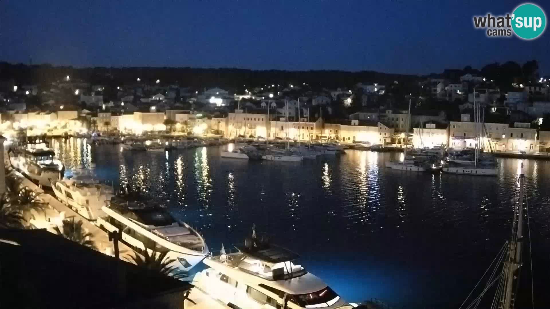 Spletna kamera Mali Lošinj Riva Lošinjskih kapitanov