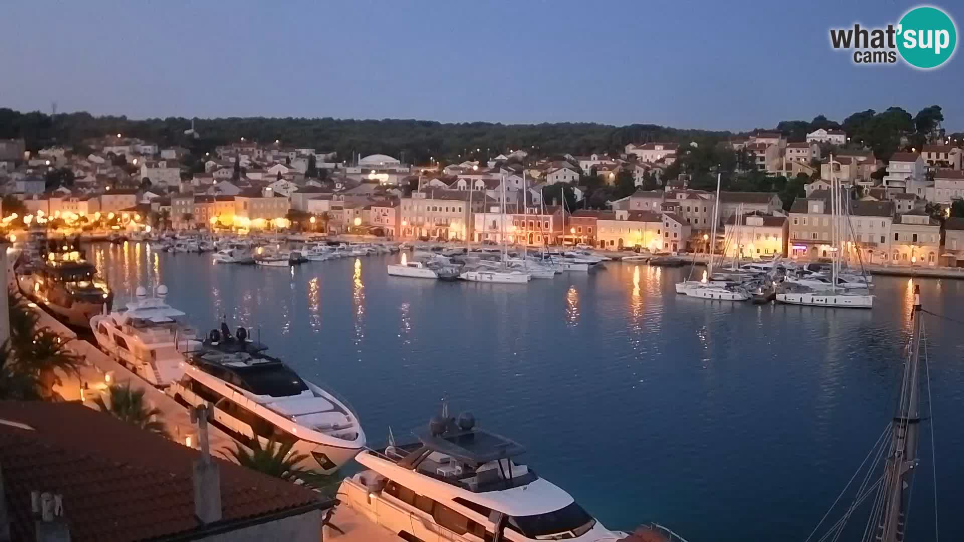 Webcam live – Lussinpiccolo – Riva dei capitani di Lussinpiccolo