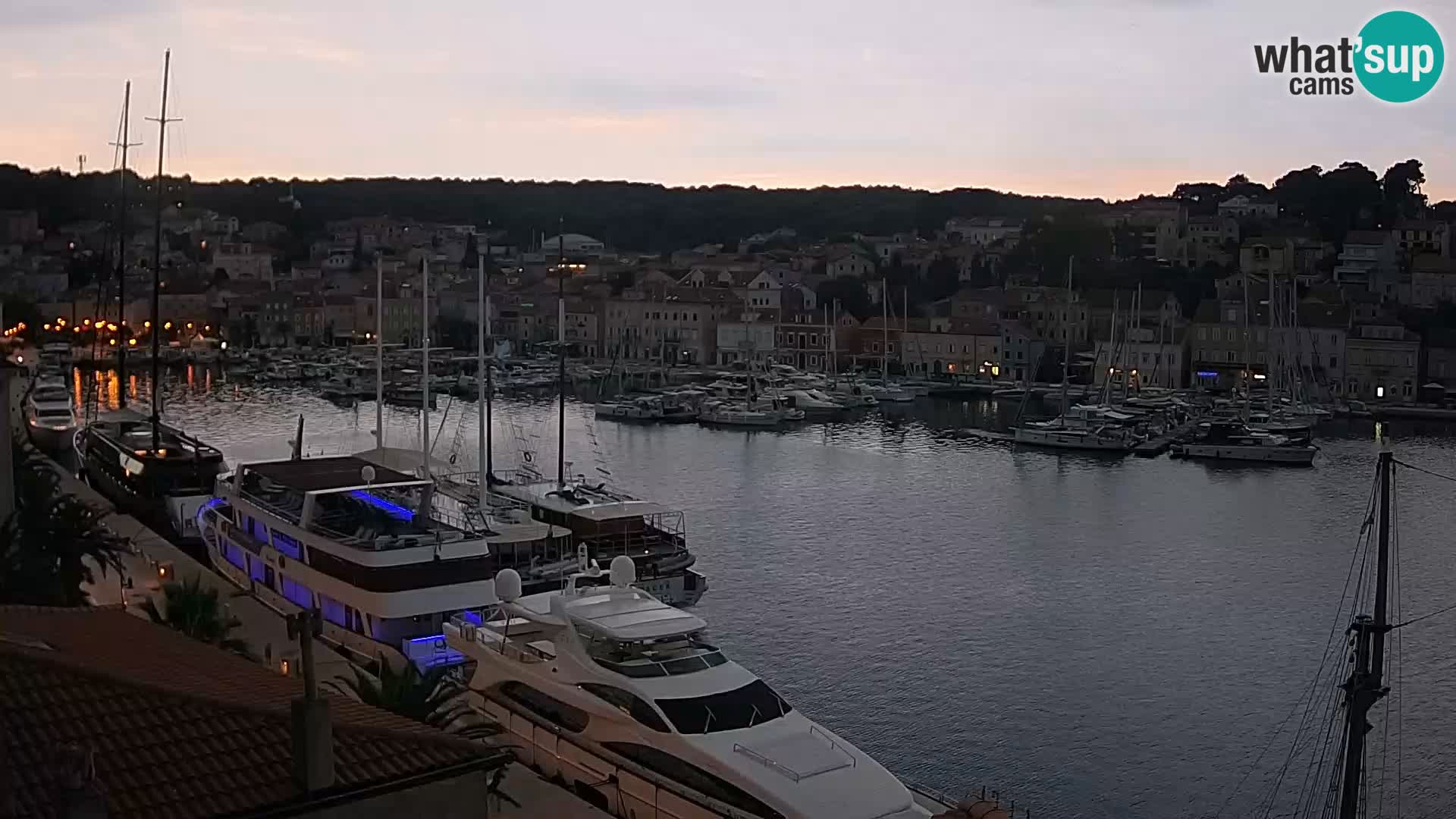 Webcam Live – Mali Lošinj – Riva Lošinjskih kapetana