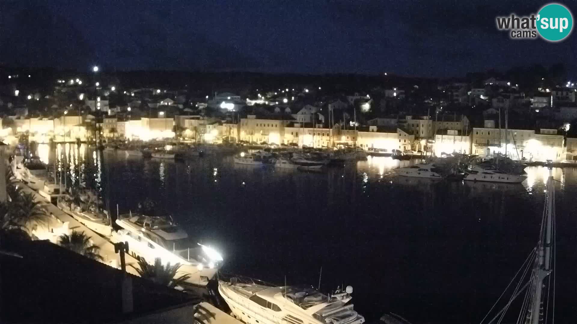 Spletna kamera Mali Lošinj Riva Lošinjskih kapitanov