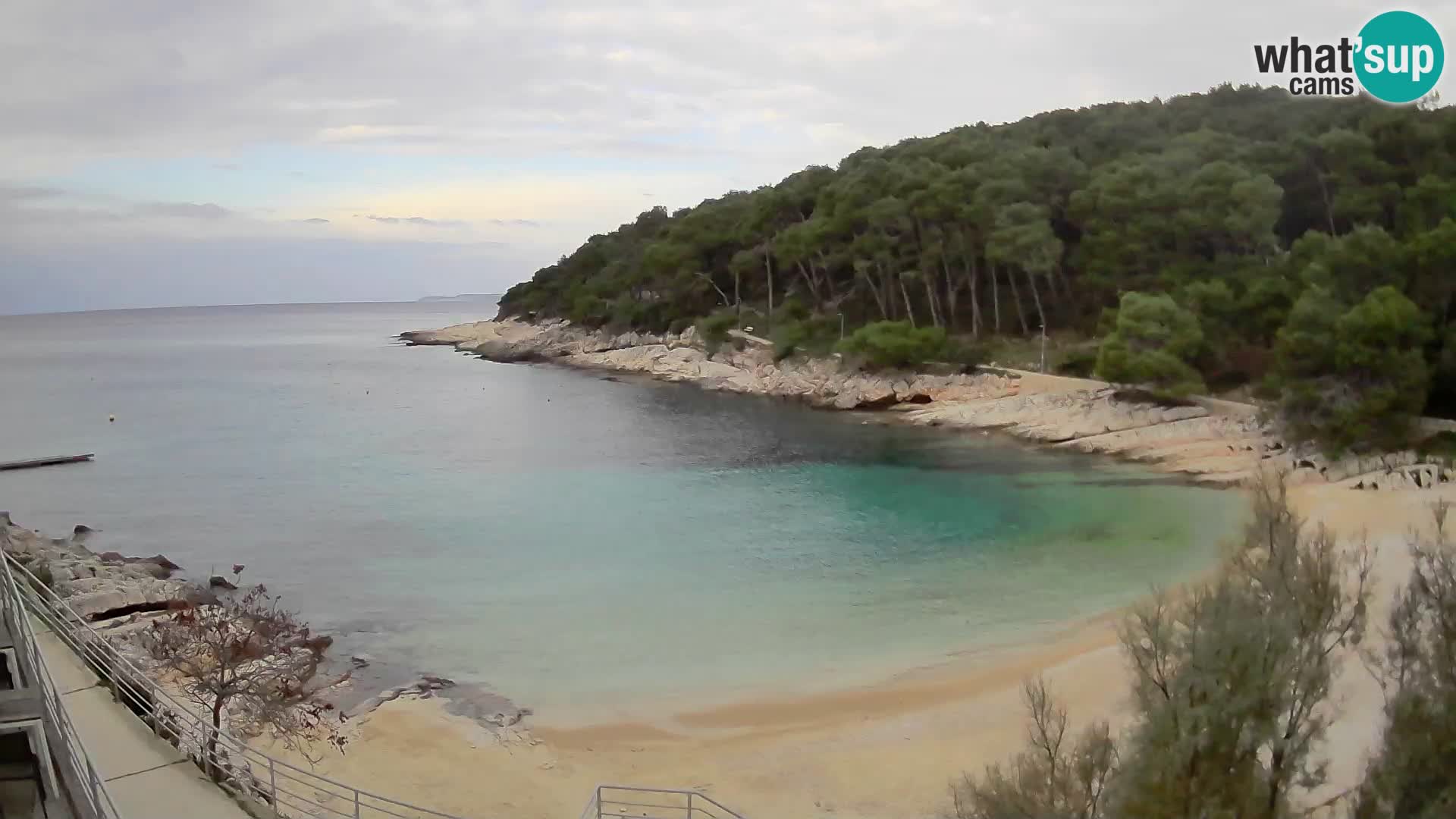 Web kam Mali Lošinj – plaža Sunčana uvala – Veli Žal