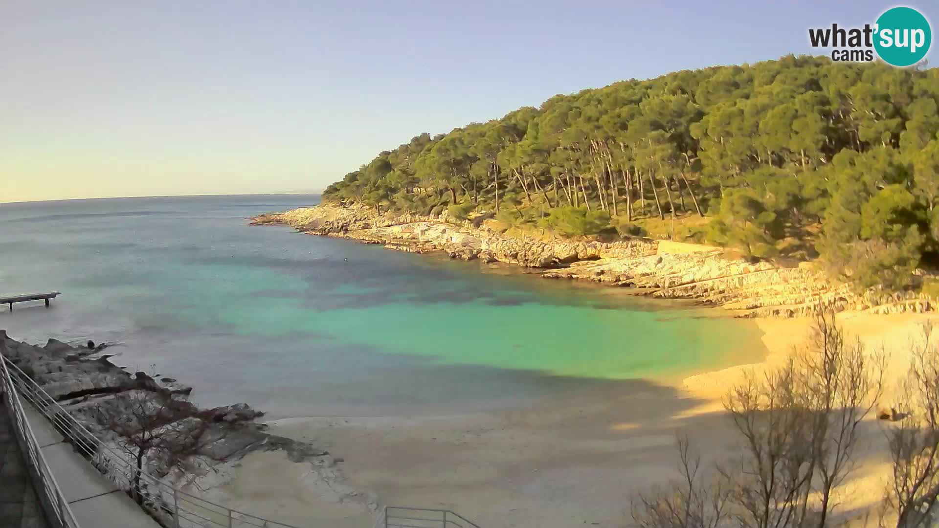 Web kam Mali Lošinj – plaža Sunčana uvala – Veli Žal