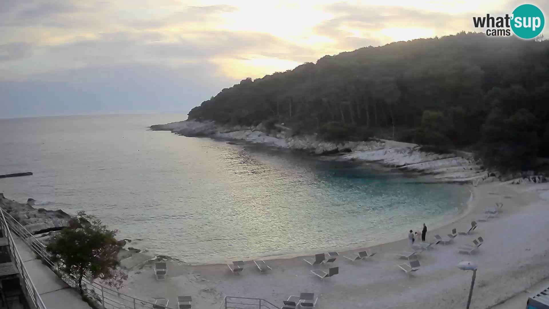 Web kam Mali Lošinj – plaža Sunčana uvala – Veli Žal