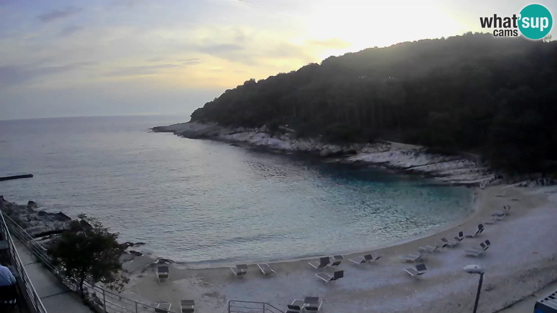 Web kam Mali Lošinj – plaža Sunčana uvala – Veli Žal