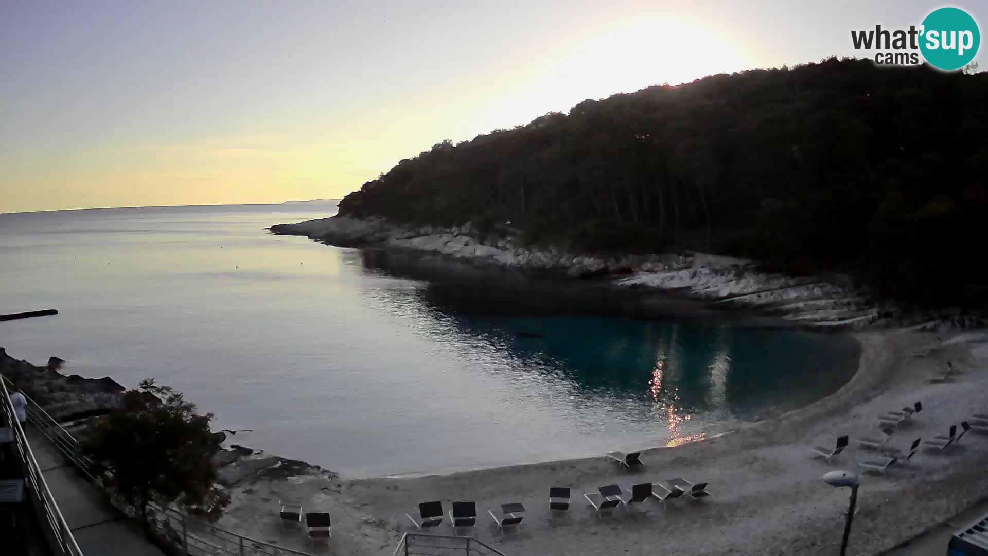 Web kam Mali Lošinj – plaža Sunčana uvala – Veli Žal