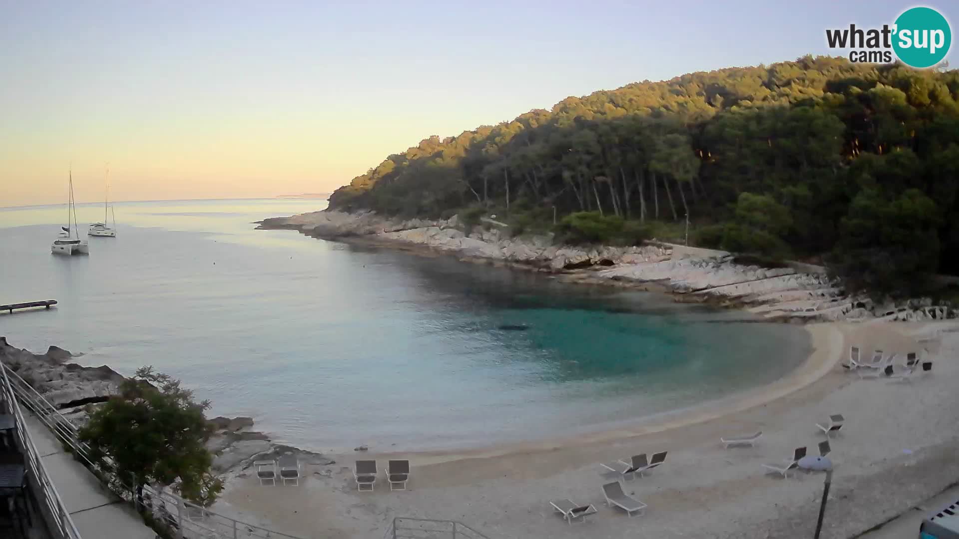 Web kam Mali Lošinj – plaža Sunčana uvala – Veli Žal