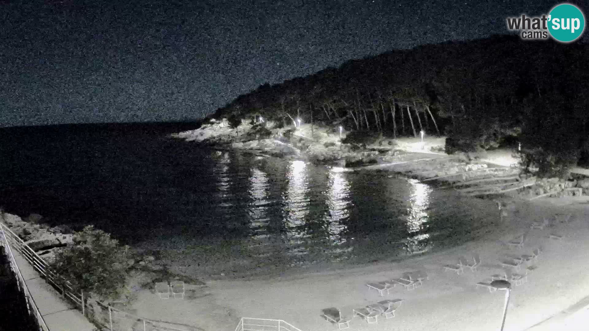 Web kam Mali Lošinj – plaža Sunčana uvala – Veli Žal