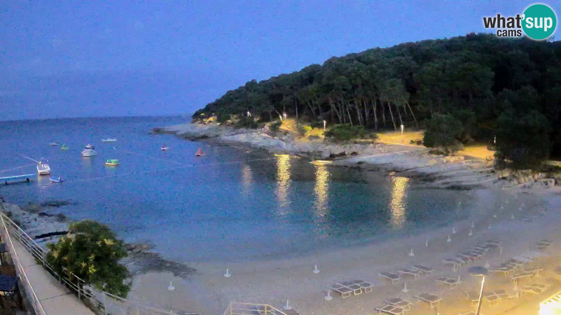 Web kam Mali Lošinj – plaža Sunčana uvala – Veli Žal