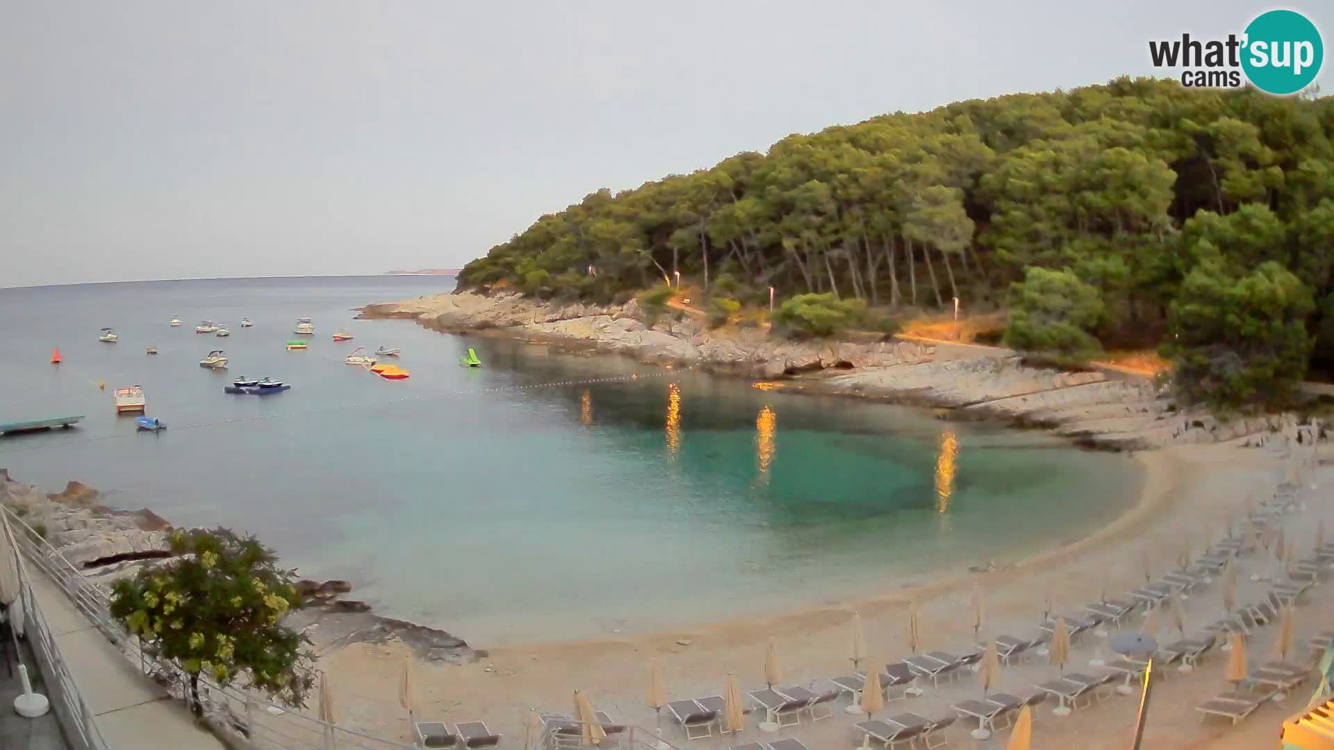 Webcam Mali Lošinj – Sunčana uvala beach – Veli Žal
