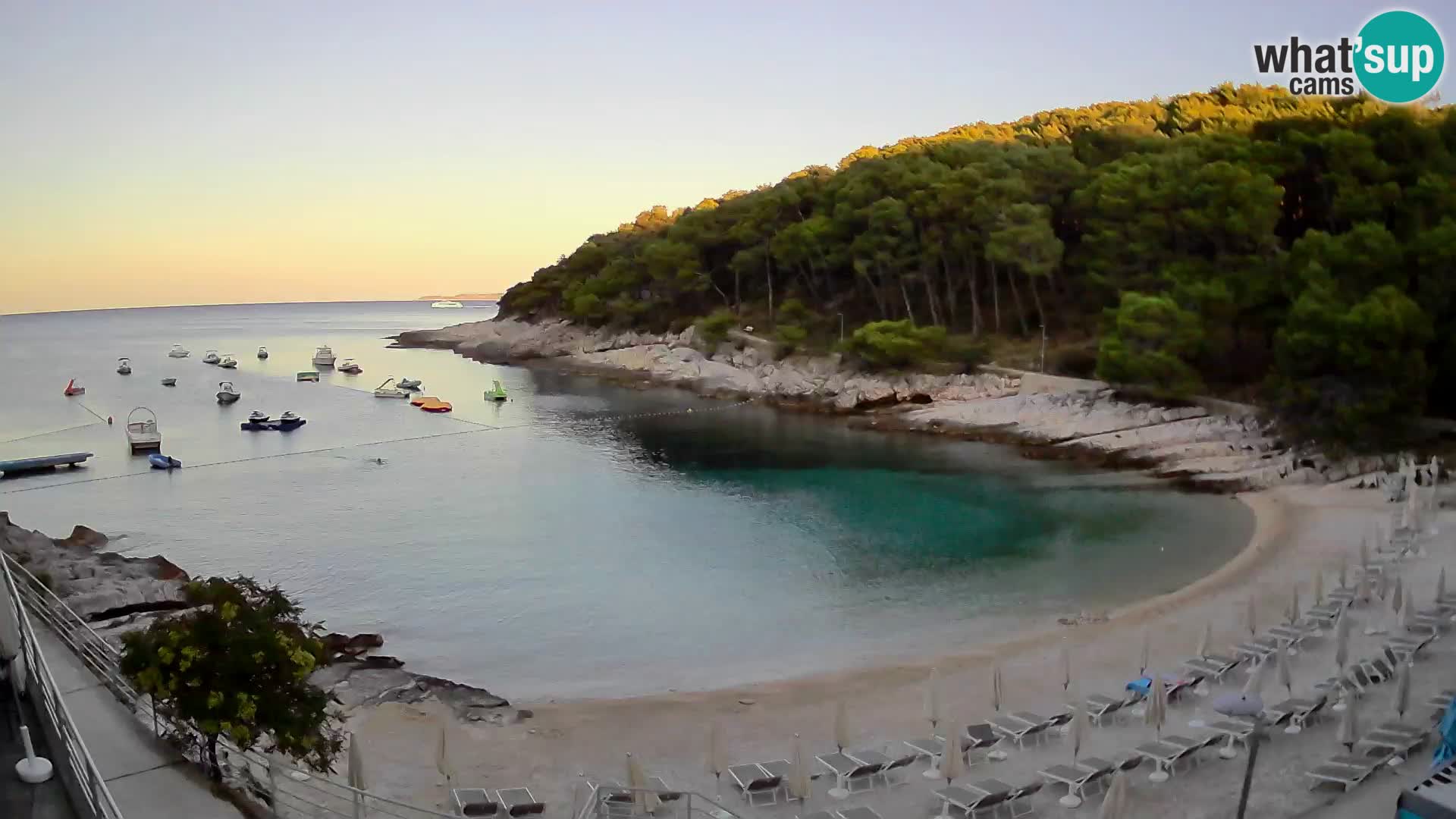 Web kam Mali Lošinj – plaža Sunčana uvala – Veli Žal