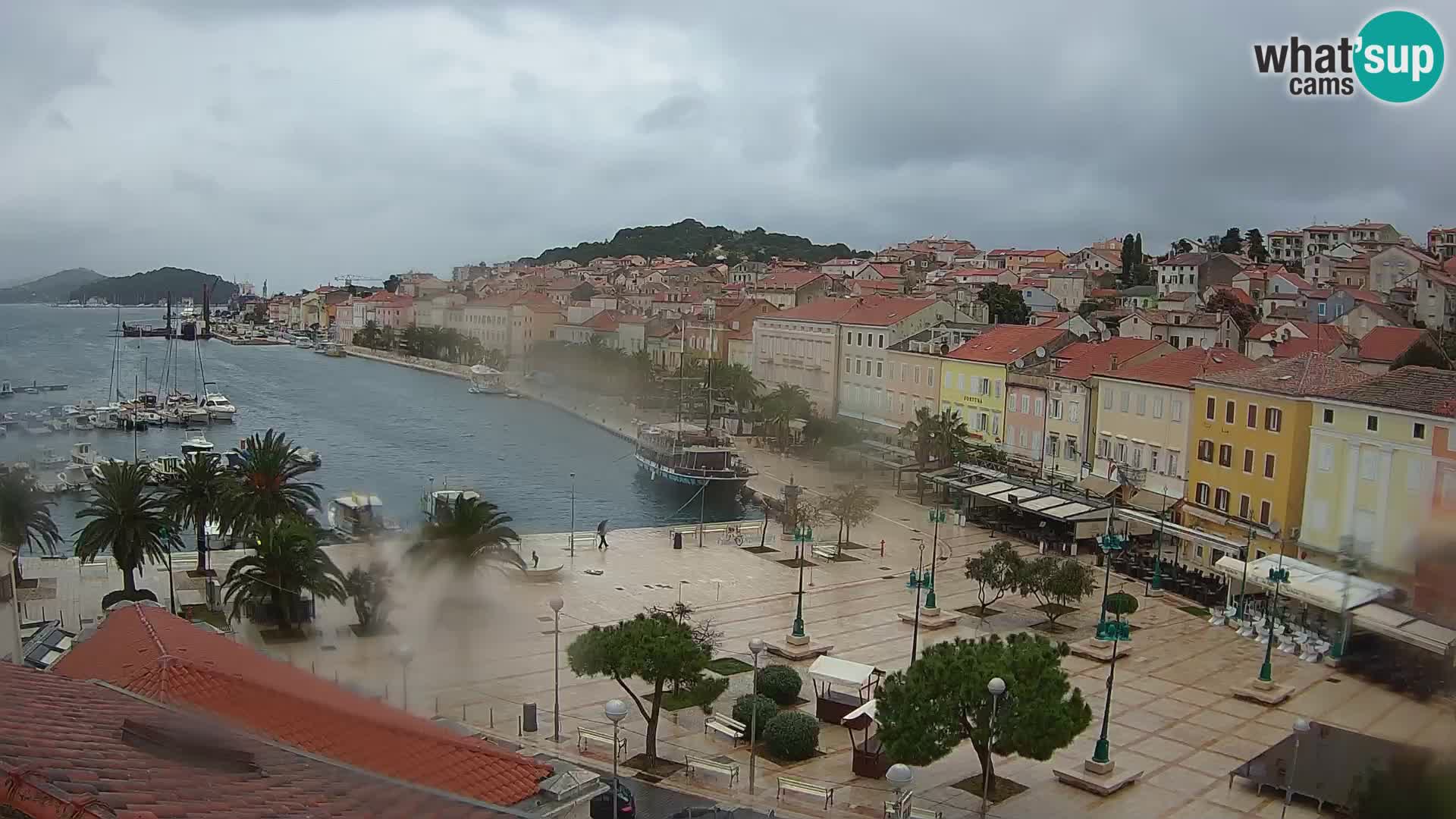 Kamera v živo Mali Lošinj – Glavni trg Republike