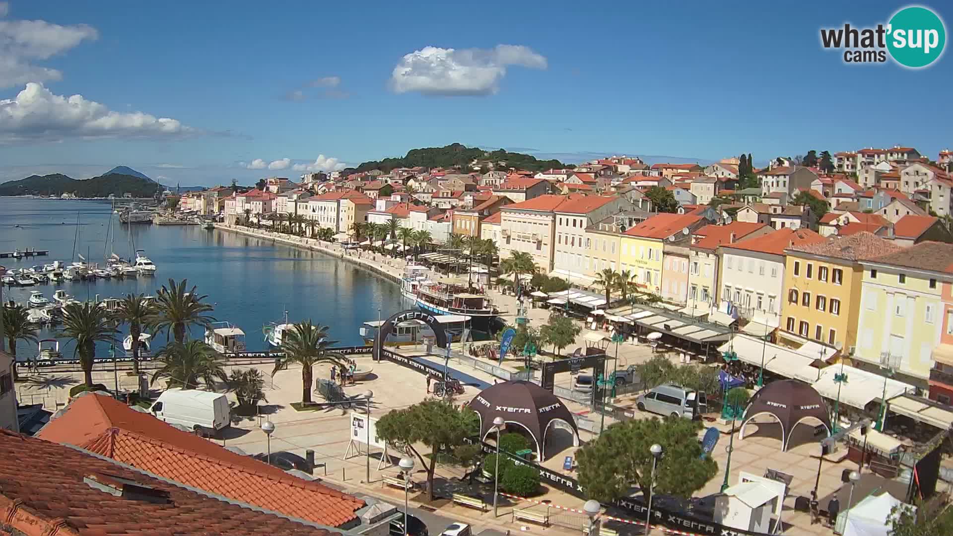 Webcam live Lussinpiccolo – Piazza principale