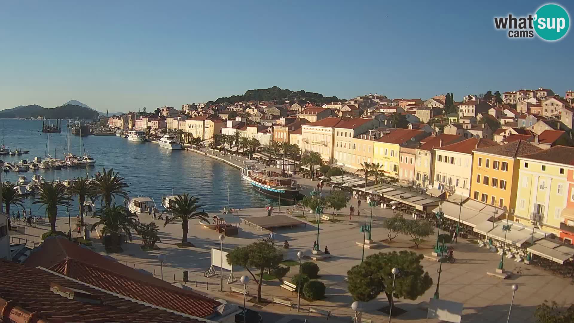 Webcam live Lussinpiccolo – Piazza principale