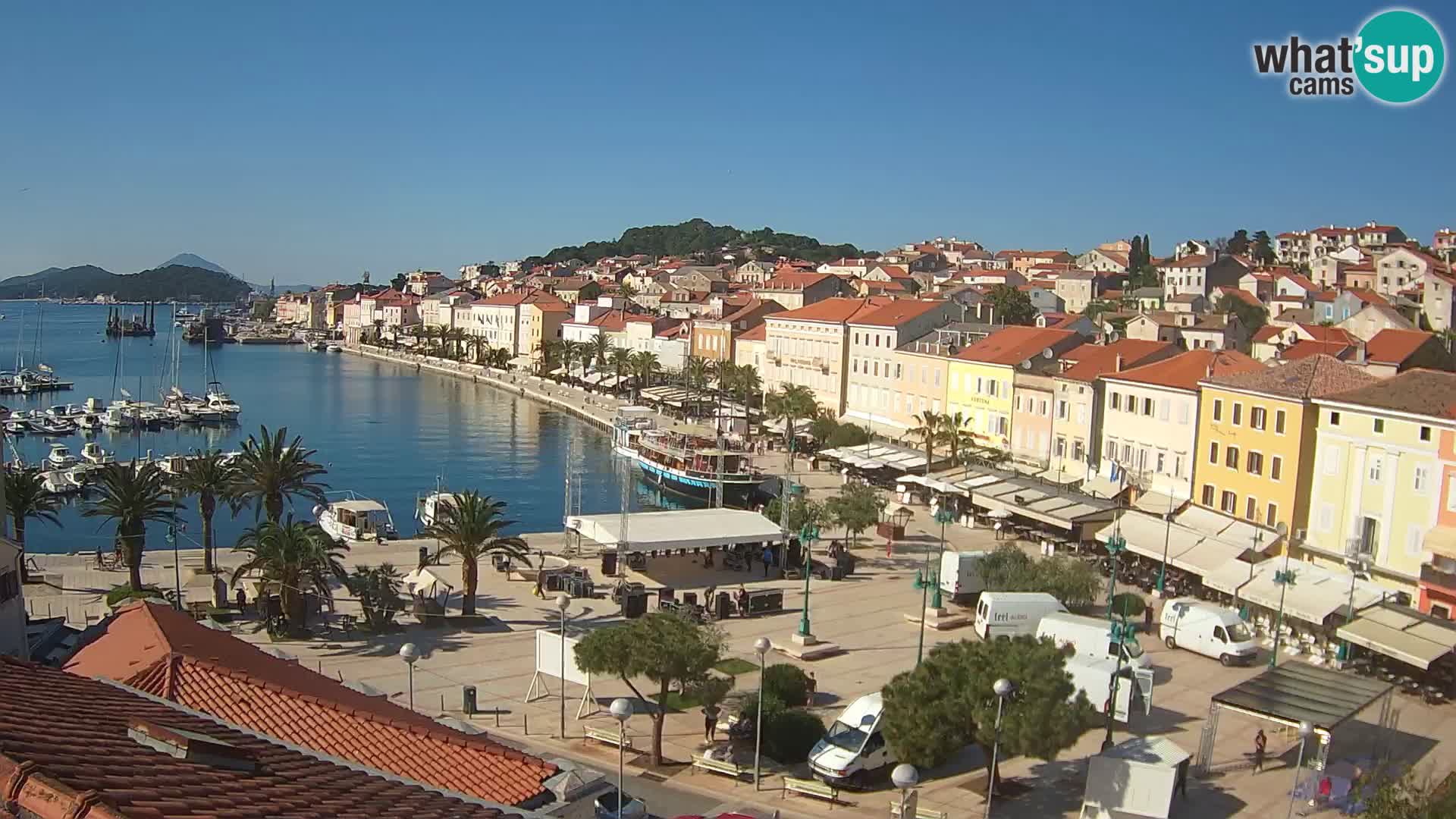 Webcam live Lussinpiccolo – Piazza principale