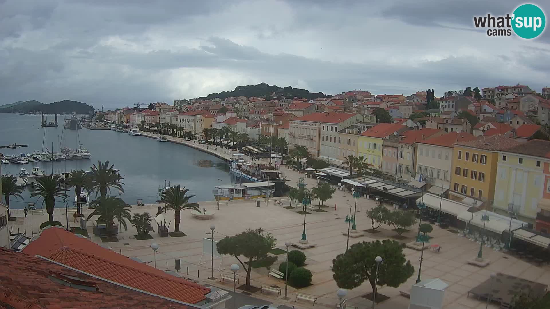 Kamera v živo Mali Lošinj – Glavni trg Republike