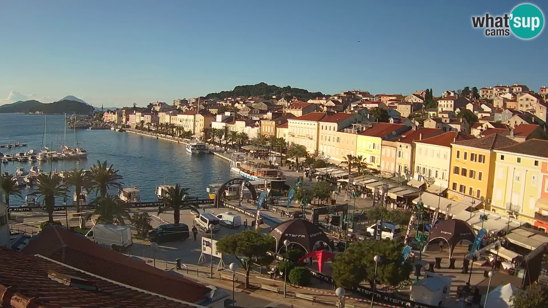 Webcam live Lussinpiccolo – Piazza principale