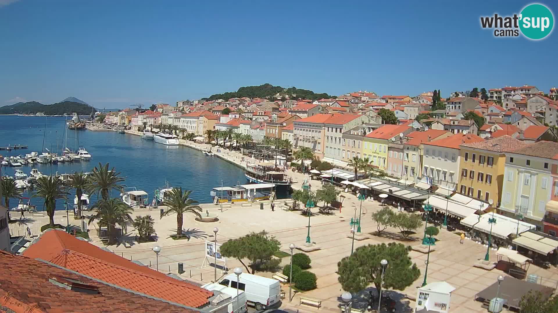 Kamera v živo Mali Lošinj – Glavni trg Republike