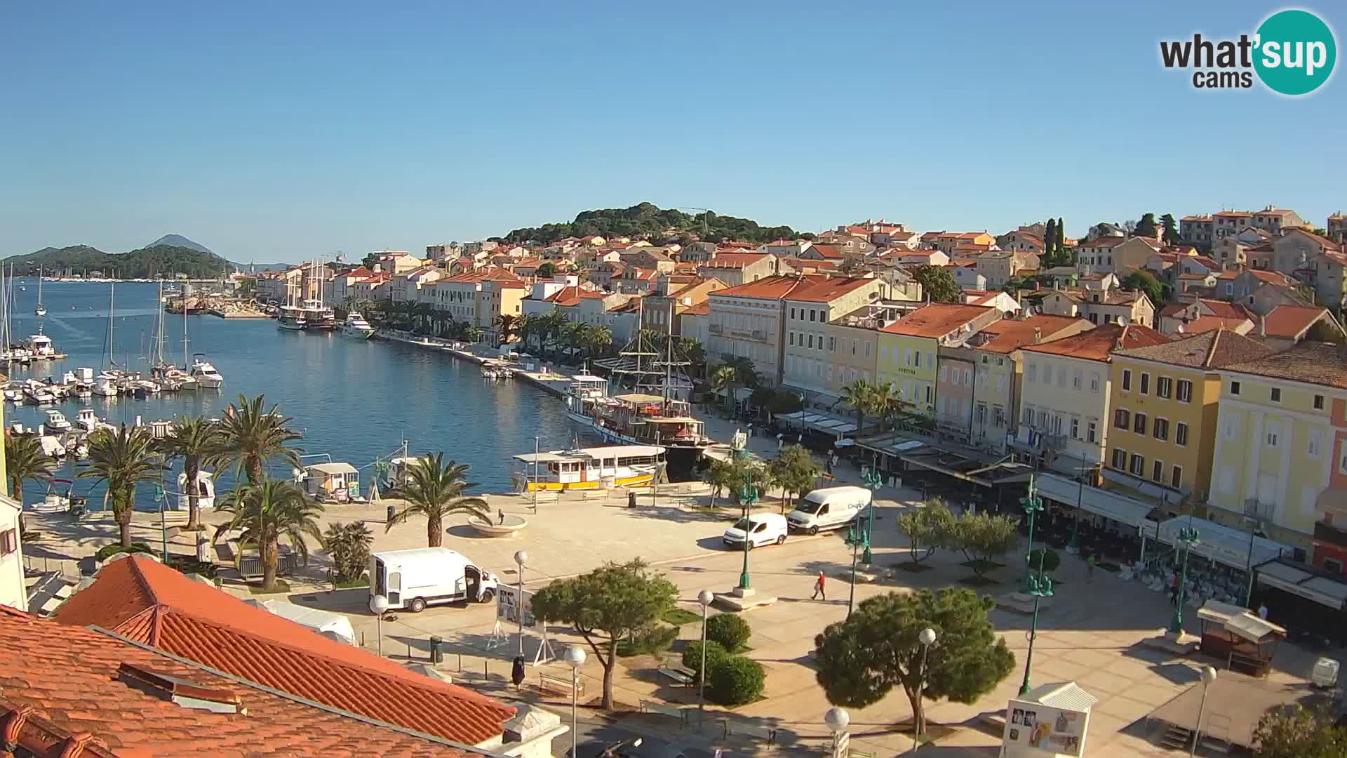 Spletna kamera Mali Lošinj – Glavni trg