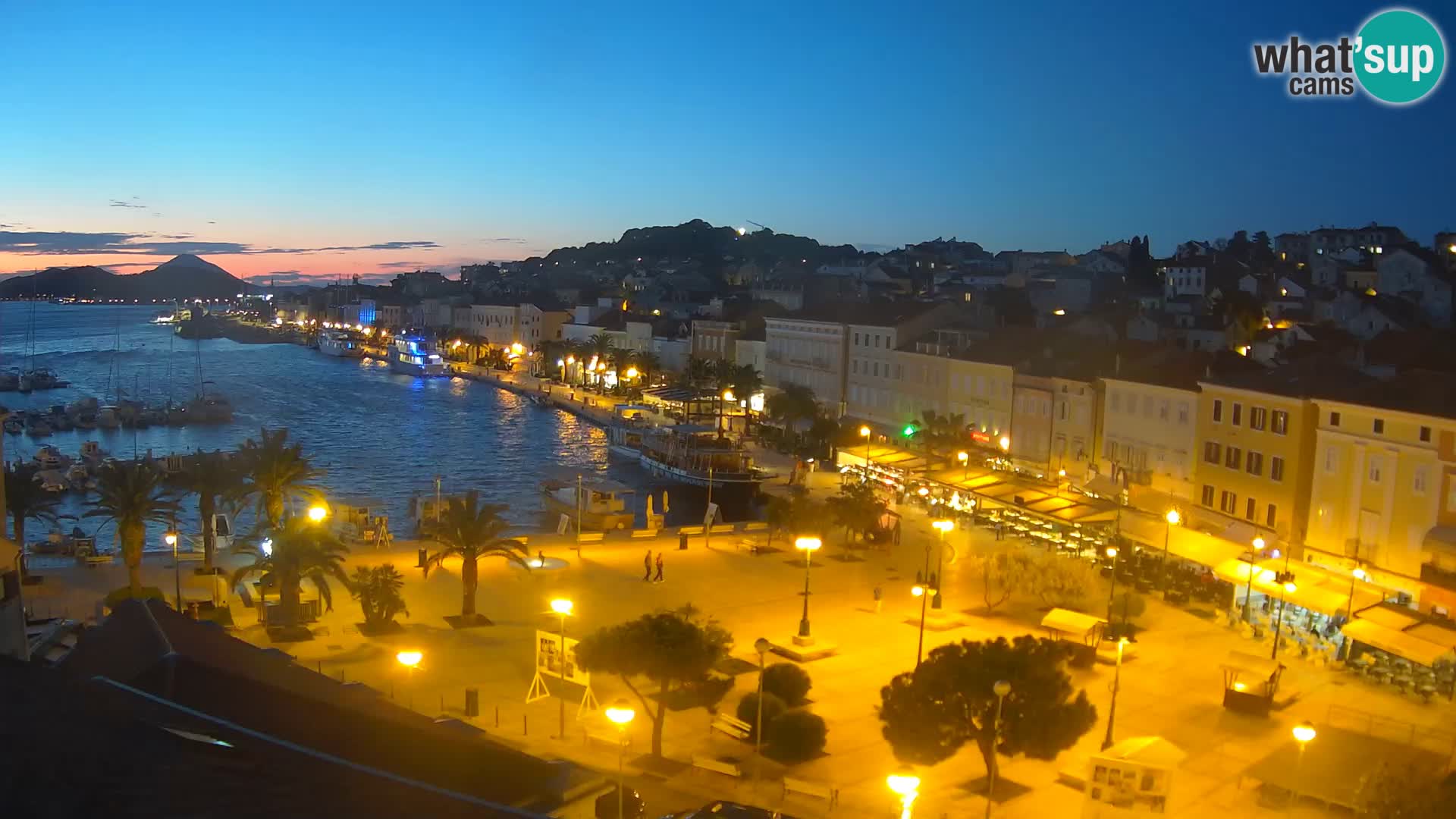Spletna kamera Mali Lošinj – Glavni trg