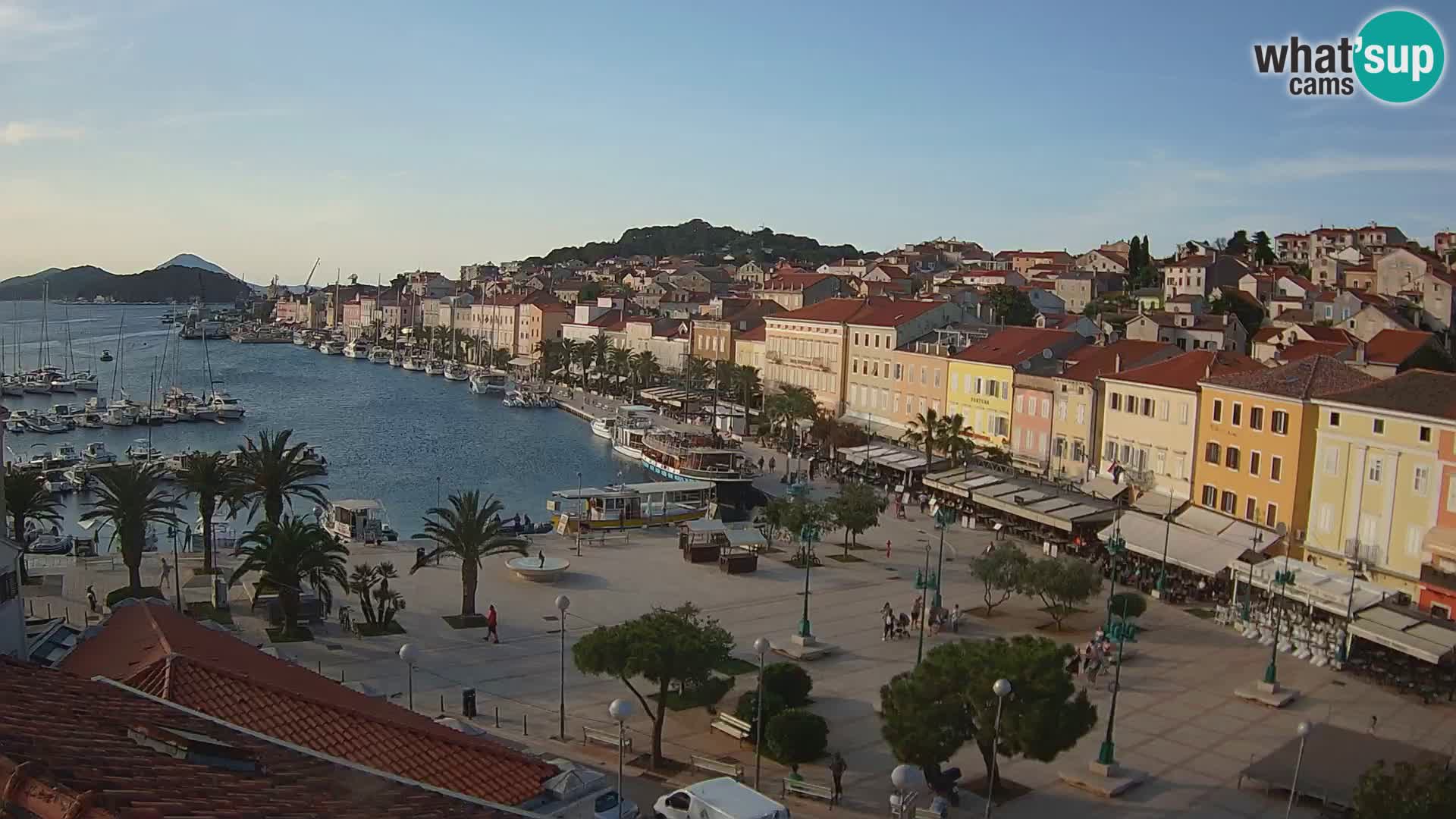 Webcam live Lussinpiccolo – Piazza principale