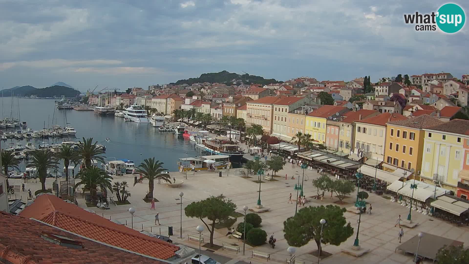 Spletna kamera Mali Lošinj – Glavni trg
