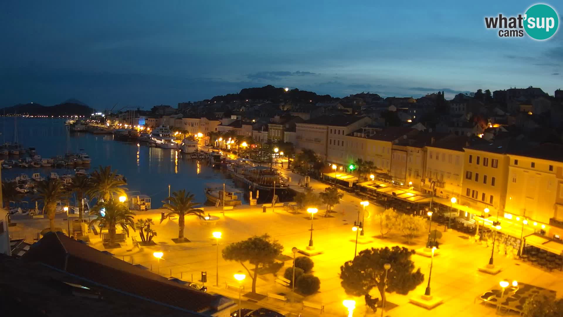 Spletna kamera Mali Lošinj – Glavni trg
