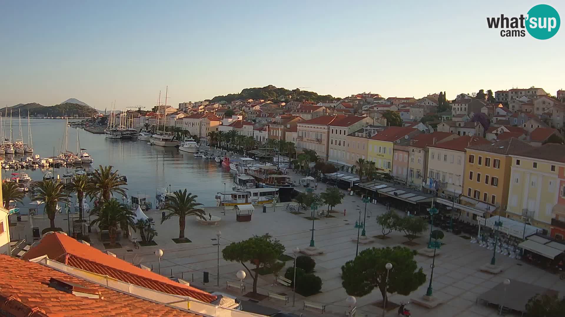 Spletna kamera Mali Lošinj – Glavni trg