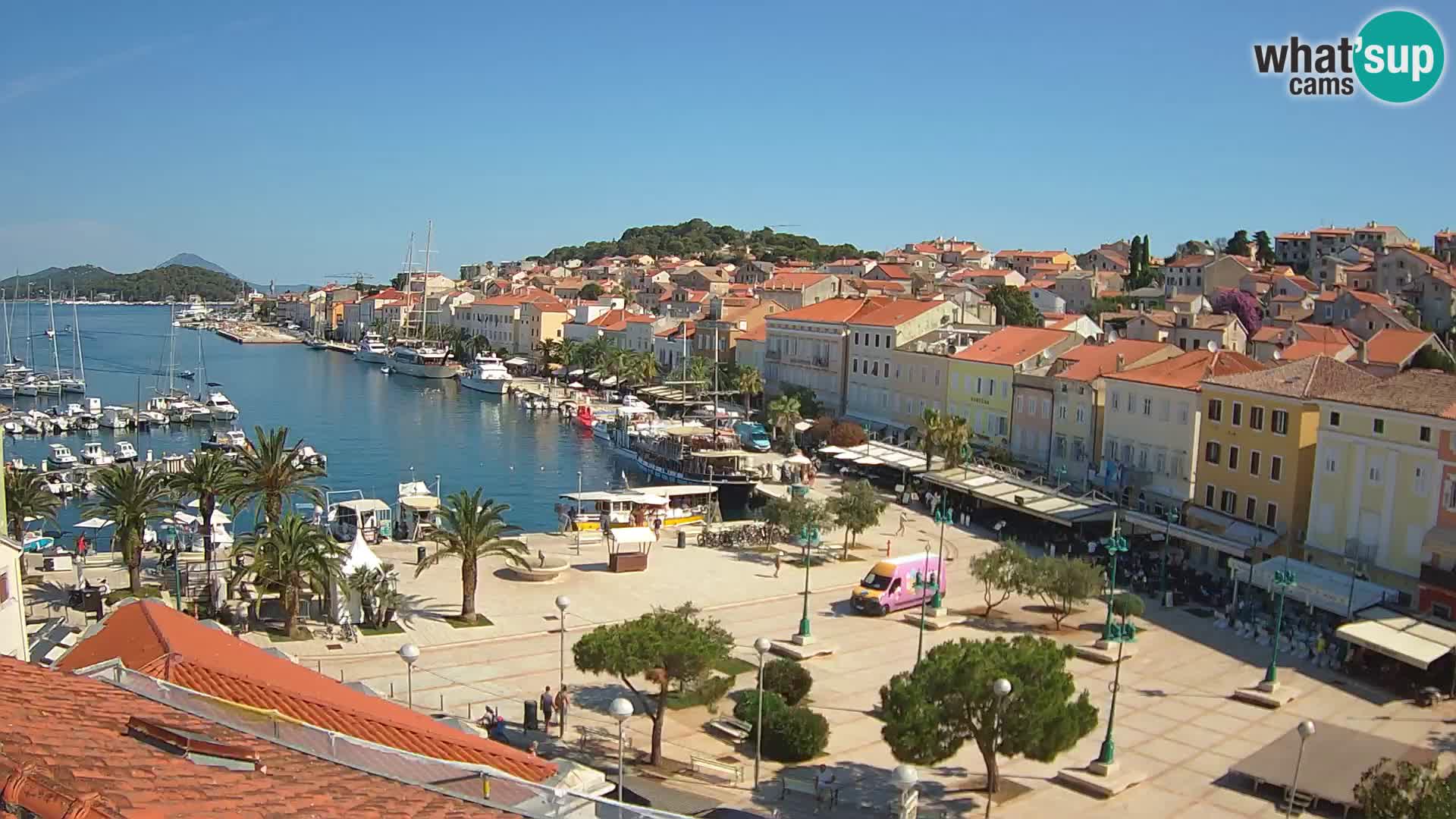 Spletna kamera Mali Lošinj – Glavni trg