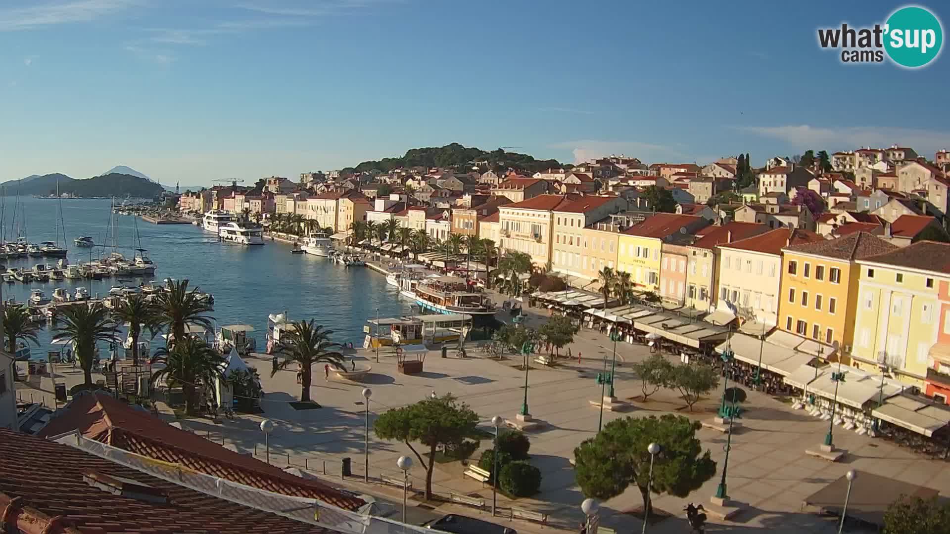 Webcam live Lussinpiccolo – Piazza principale