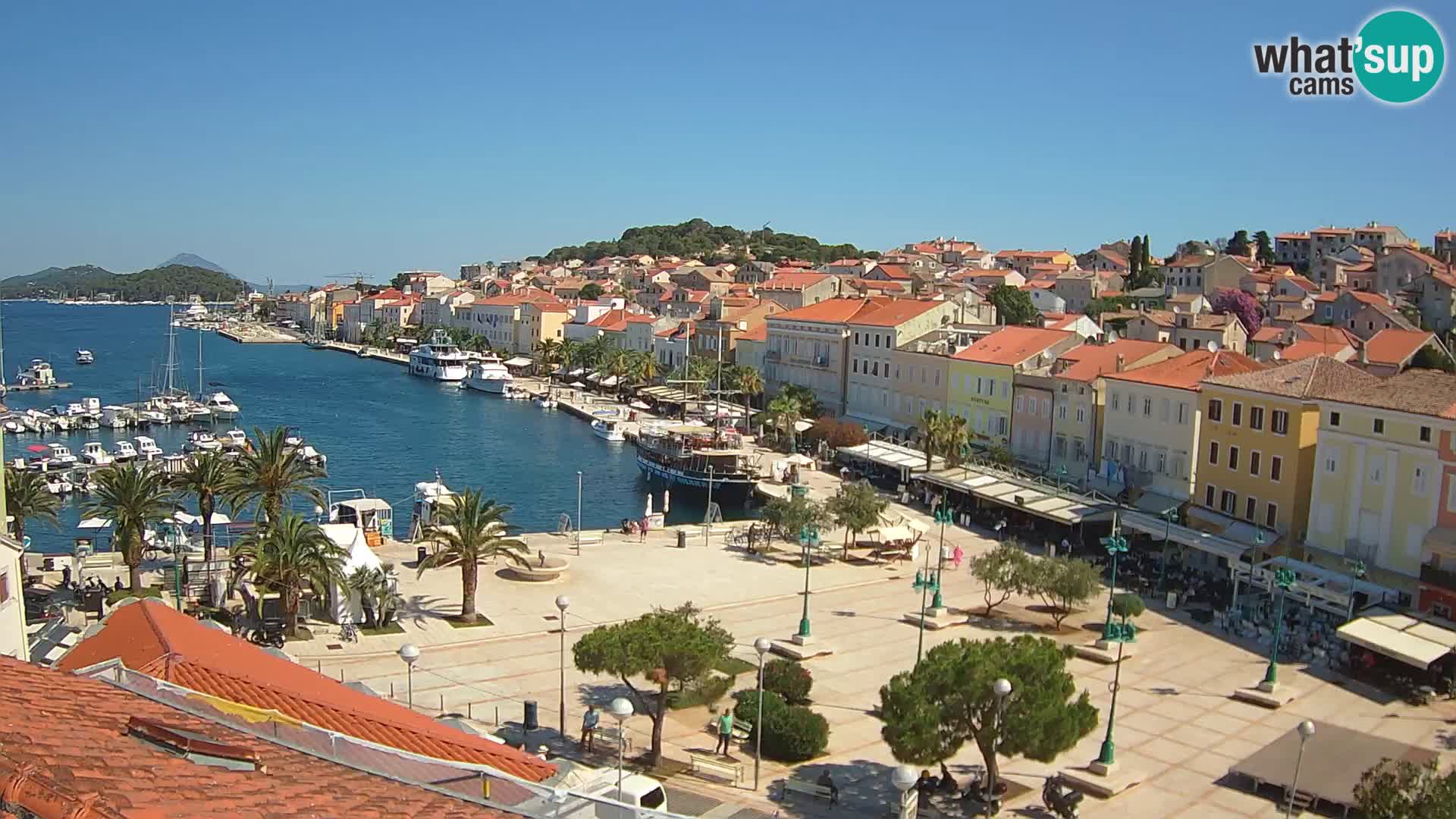 Kamera v živo Mali Lošinj – Glavni trg Republike