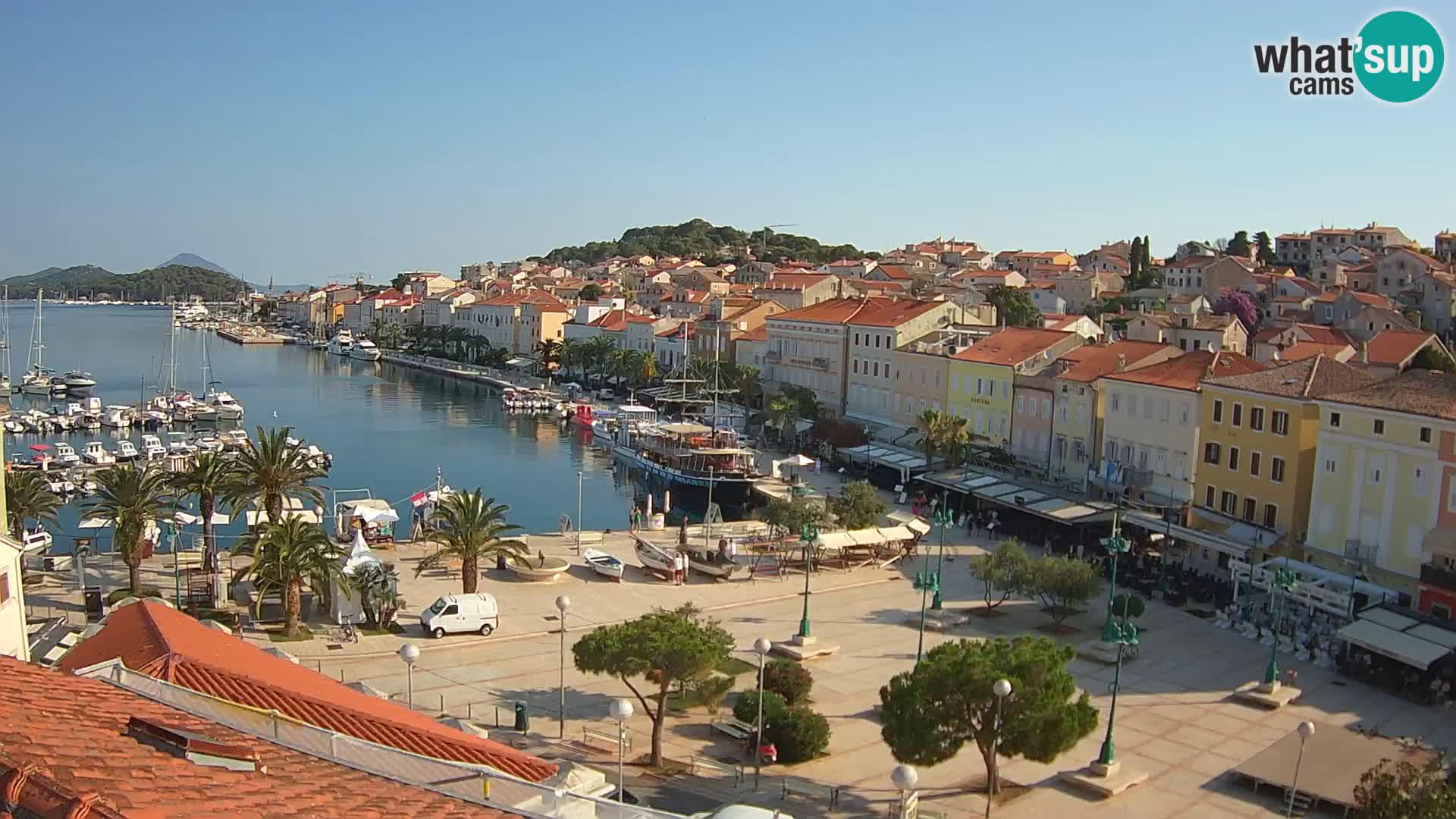 Spletna kamera Mali Lošinj – Glavni trg