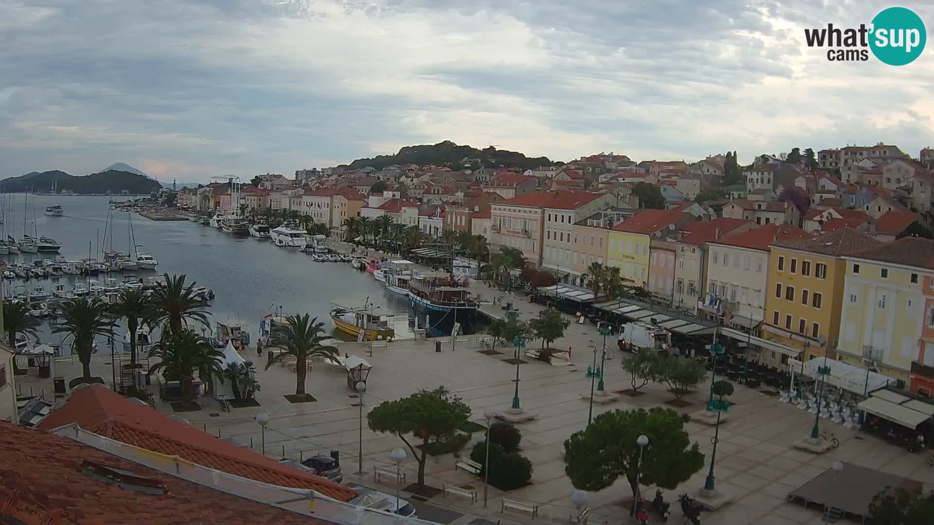 Spletna kamera Mali Lošinj – Glavni trg