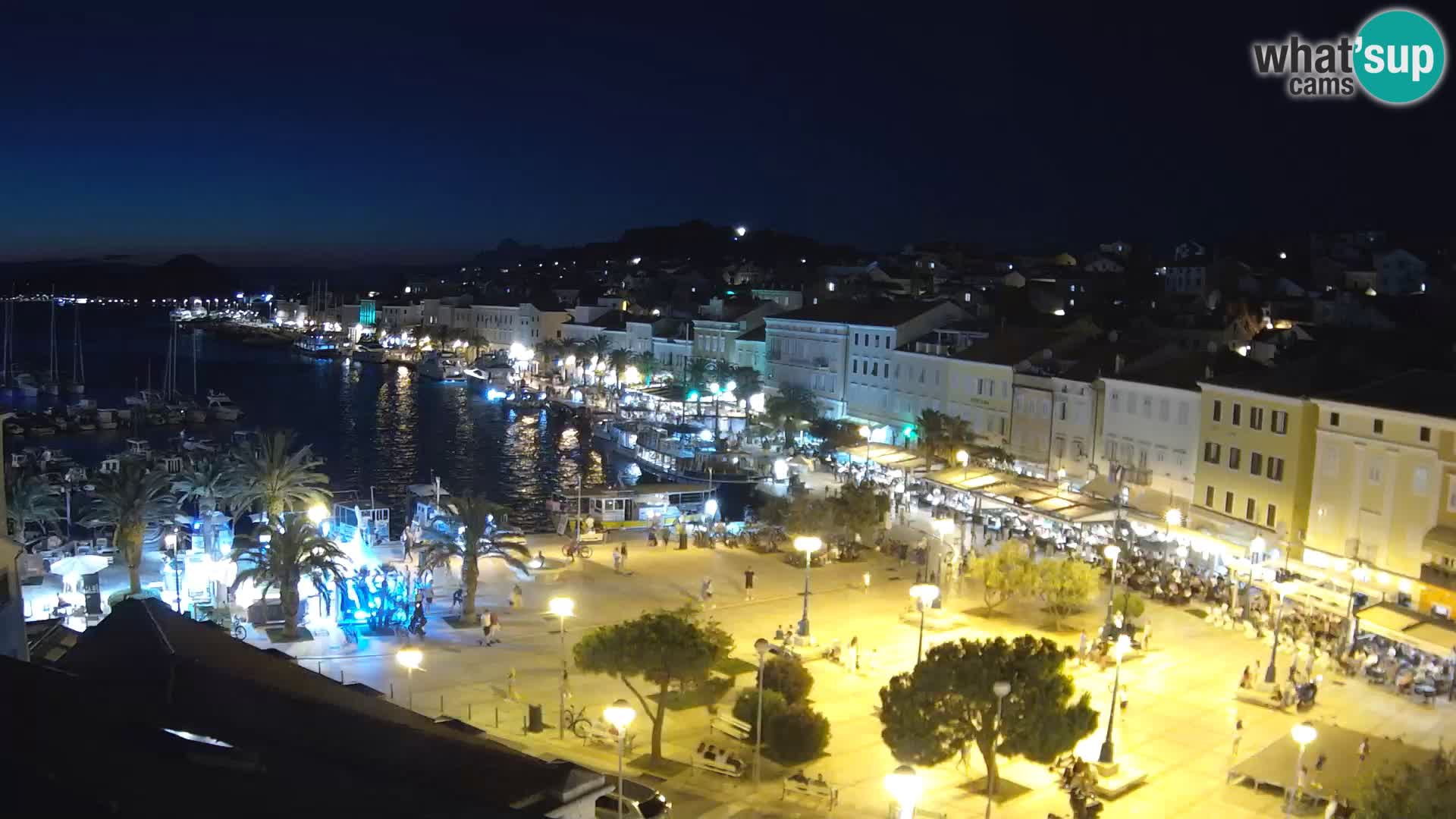 Webcam live Lussinpiccolo – Piazza principale