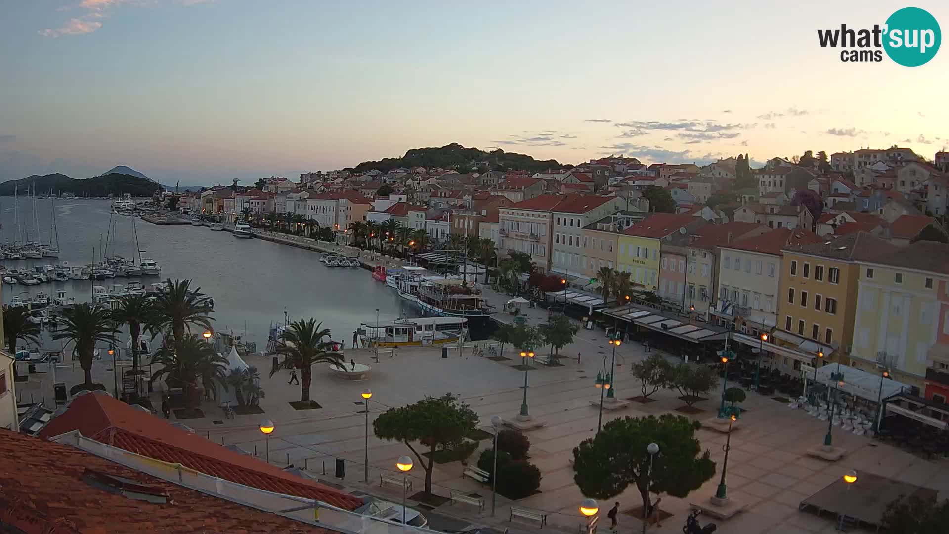 Spletna kamera Mali Lošinj – Glavni trg
