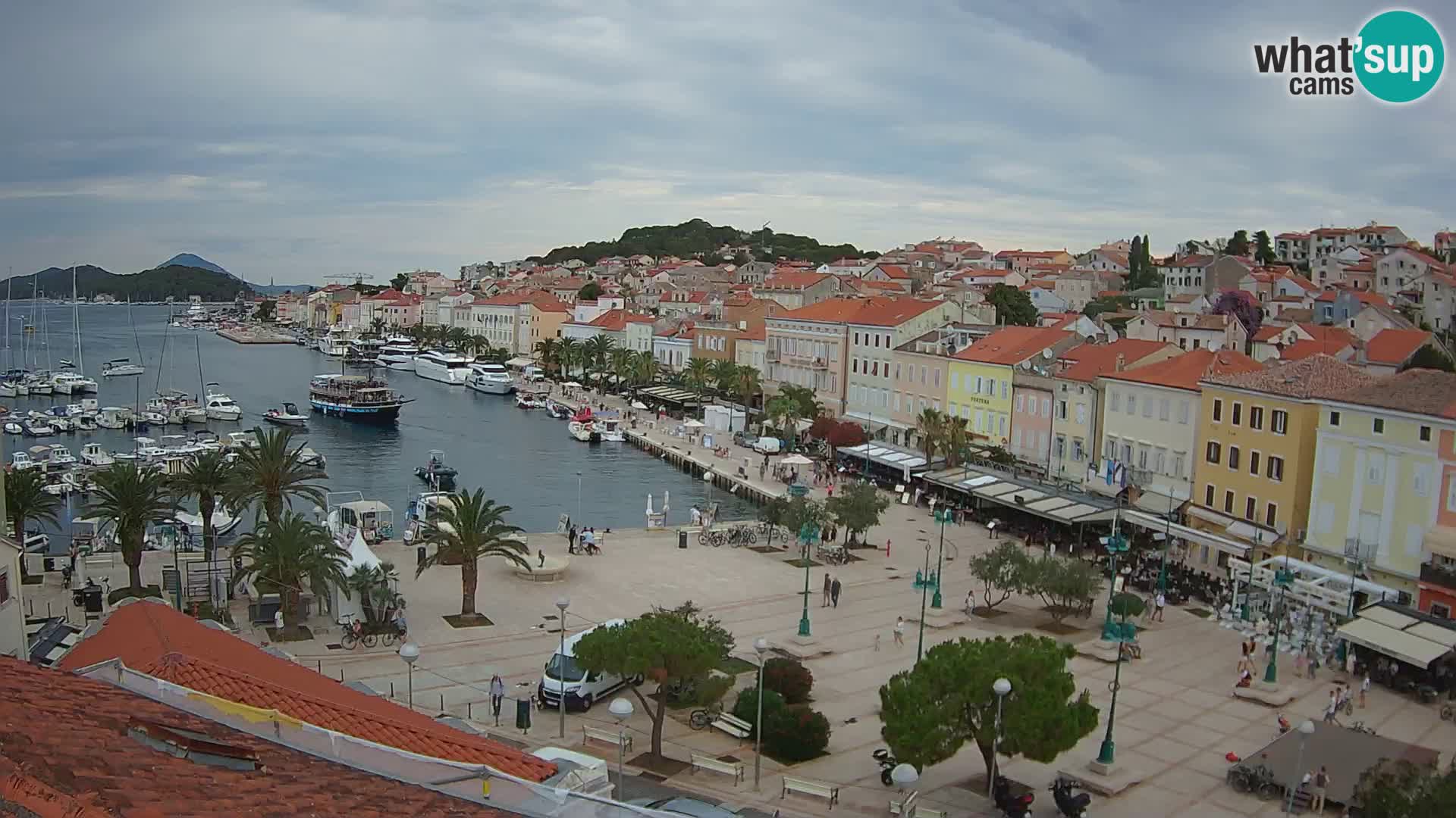 Spletna kamera Mali Lošinj – Glavni trg