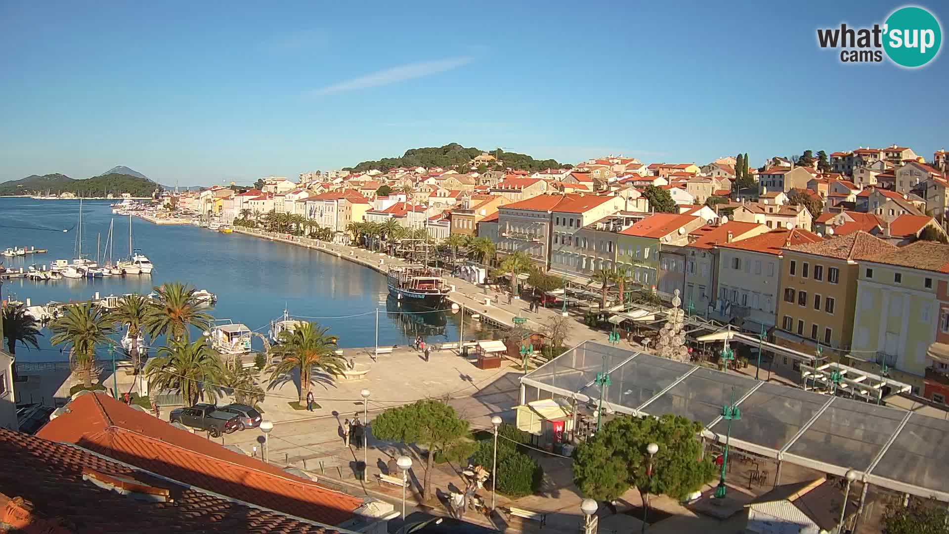 Kamera v živo Mali Lošinj – Glavni trg Republike