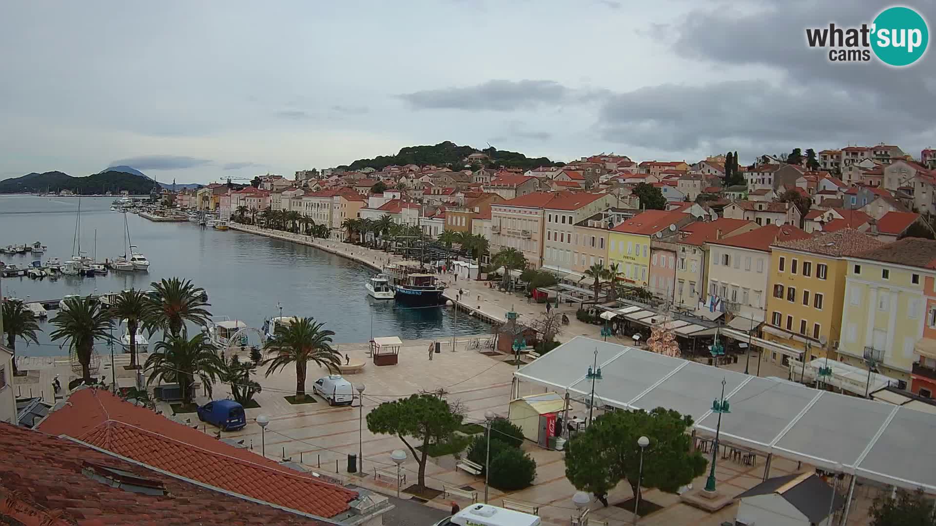 Kamera v živo Mali Lošinj – Glavni trg Republike