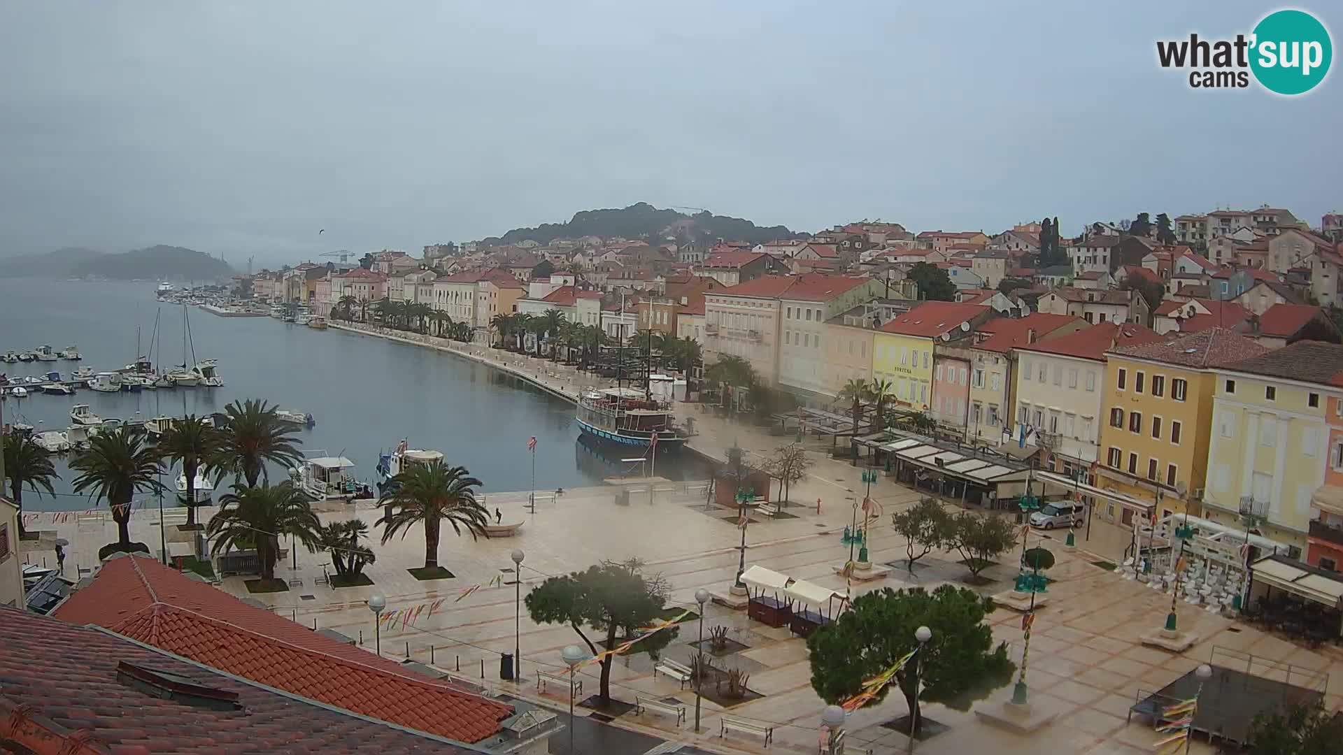 Kamera v živo Mali Lošinj – Glavni trg Republike