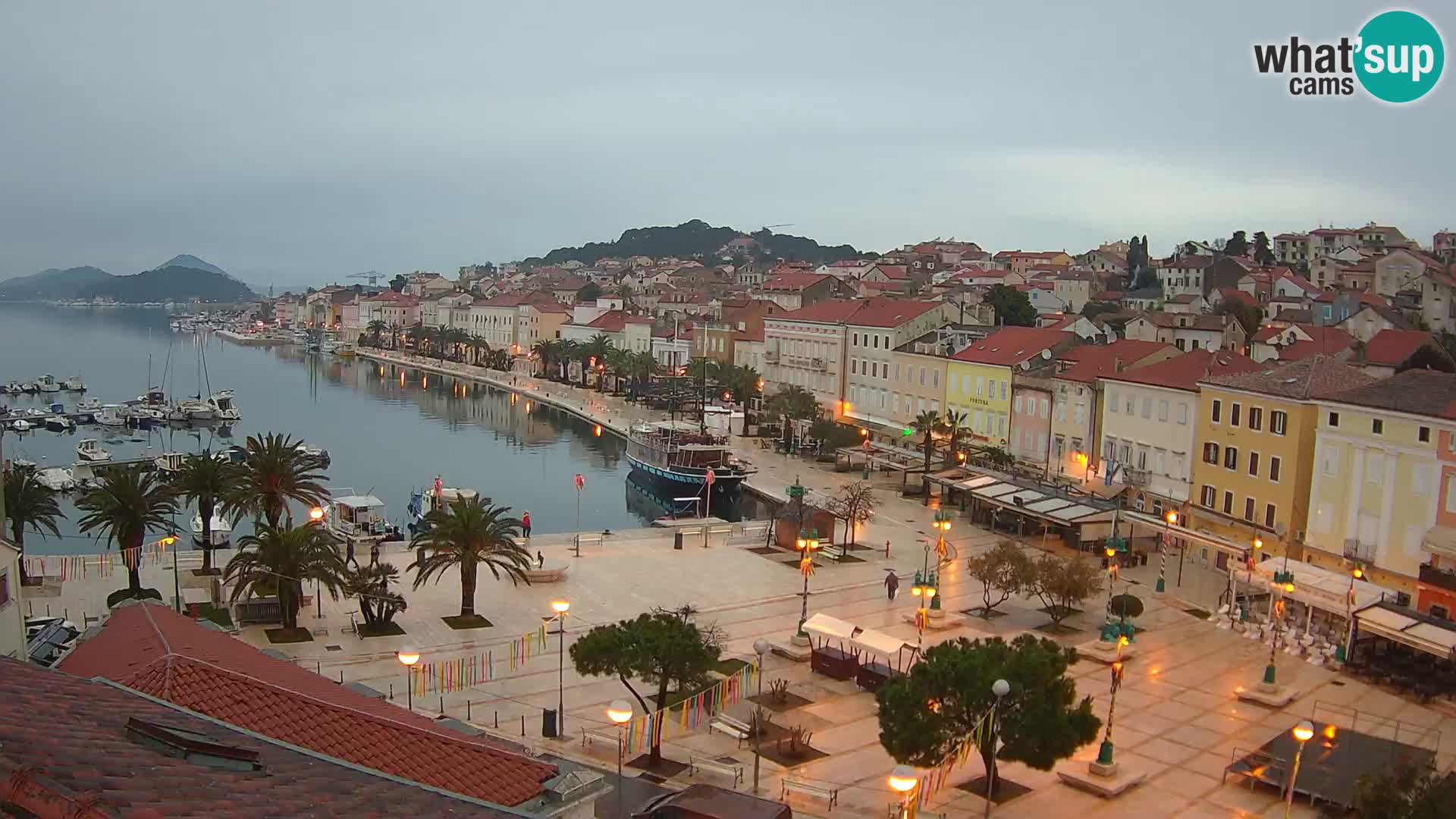 Webcam Mali Lošinj – place Republic