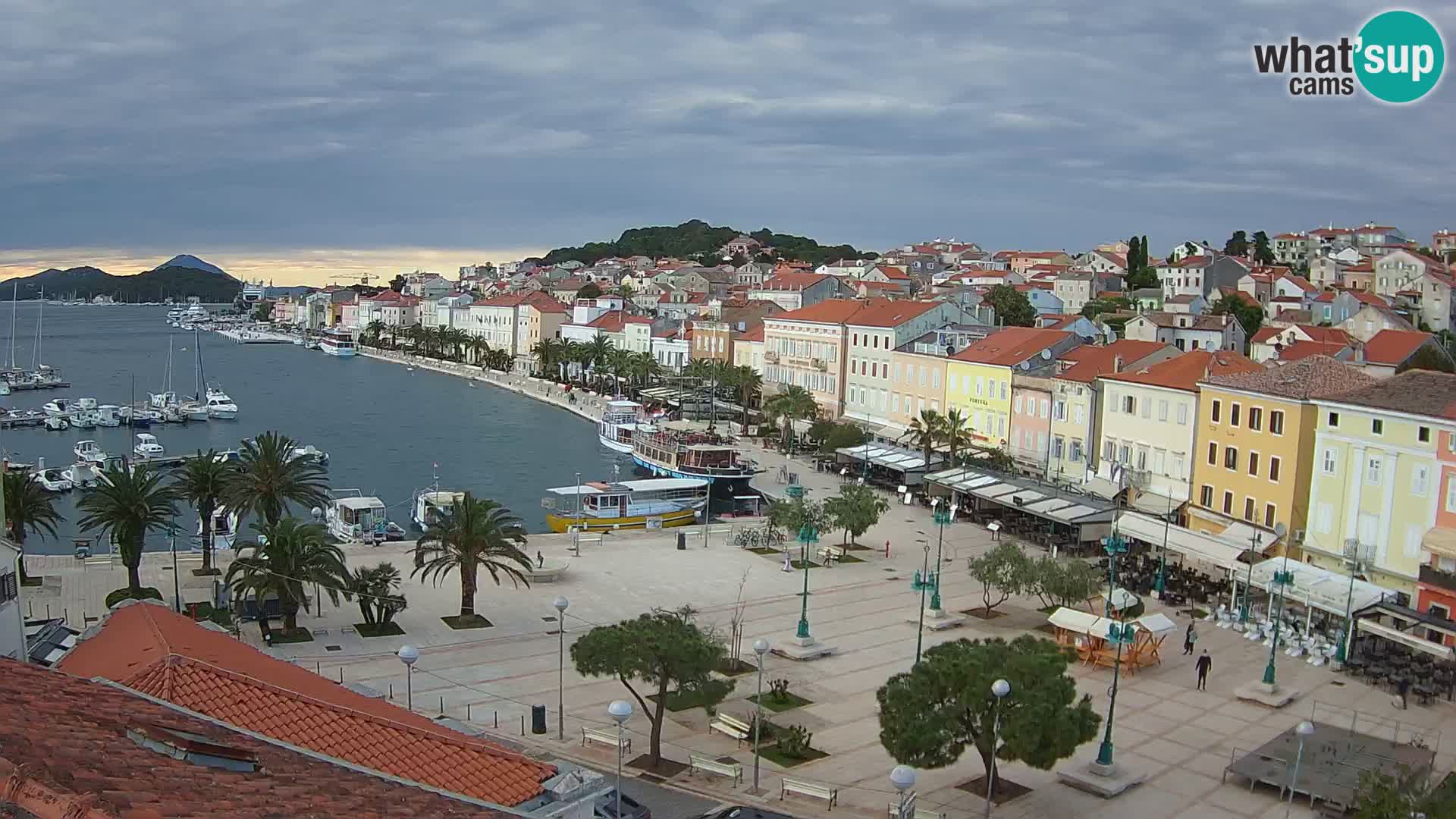 Webcam Mali Lošinj – place Republic