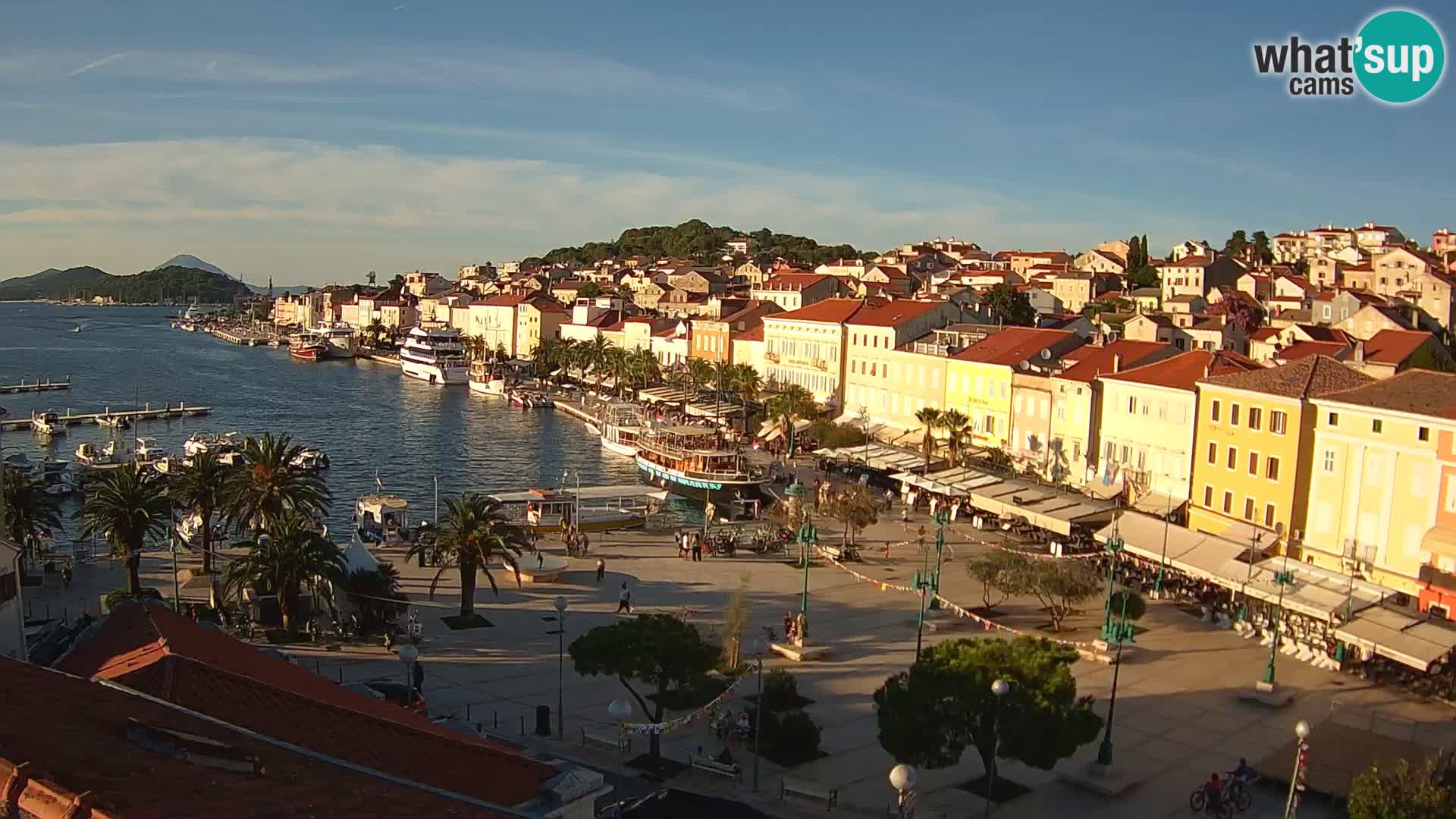 Kamera v živo Mali Lošinj – Glavni trg Republike
