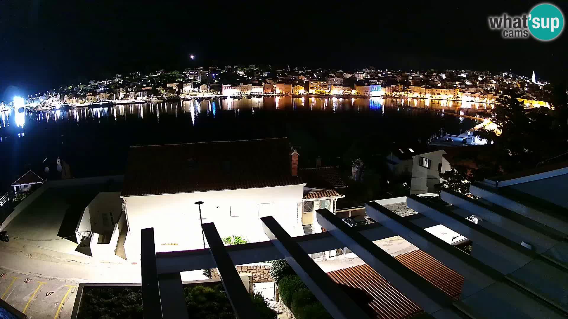 Web kamera Mali Lošinj Riva – Host: RR Apartment
