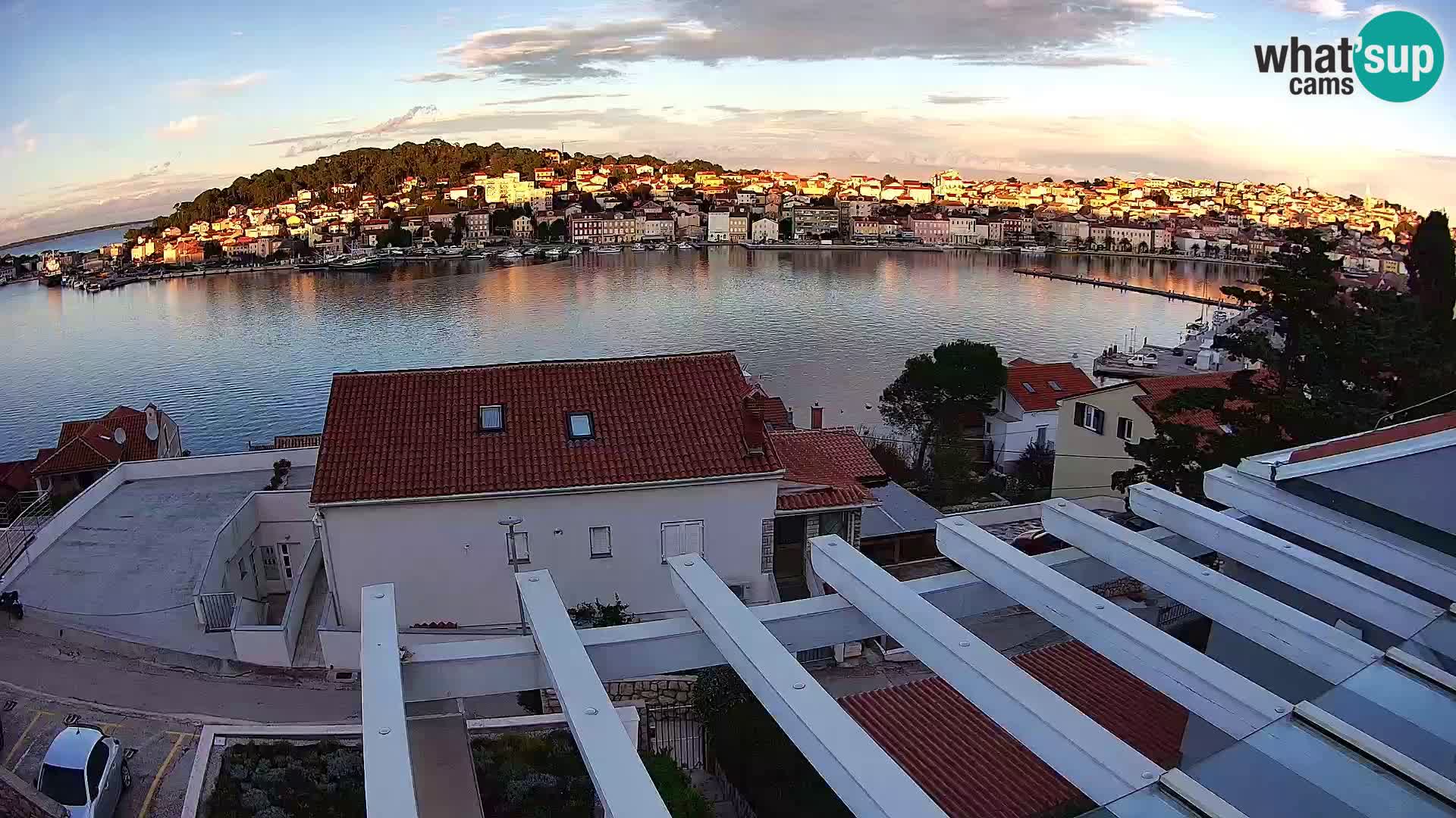 Web kamera Mali Lošinj Riva – Host: RR Apartment