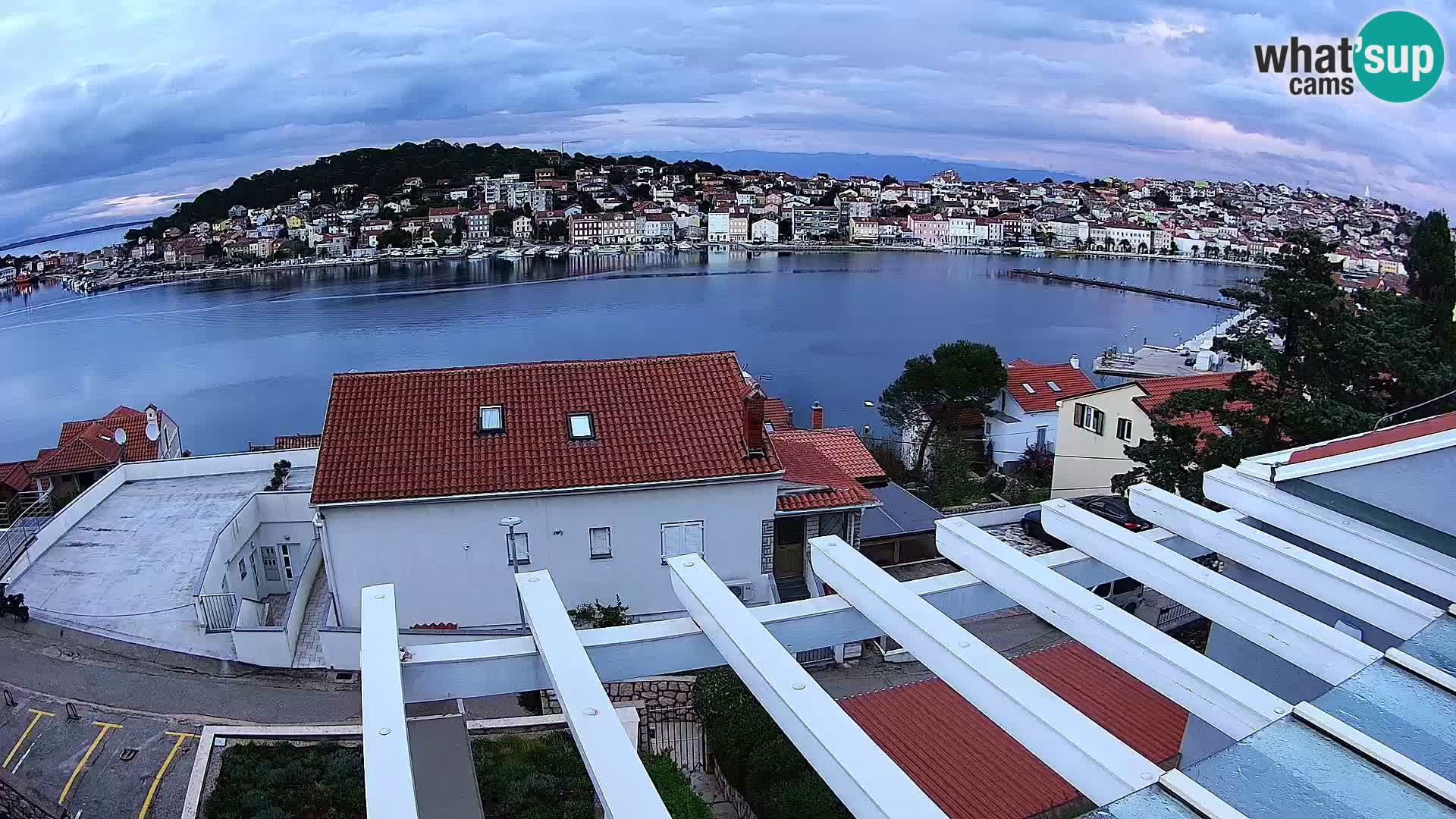 Web kamera Mali Lošinj Riva – Host: RR Apartment
