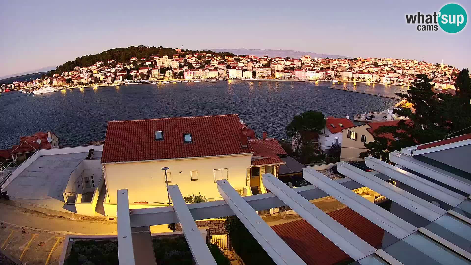 Web kamera Mali Lošinj Riva – Host: RR Apartment
